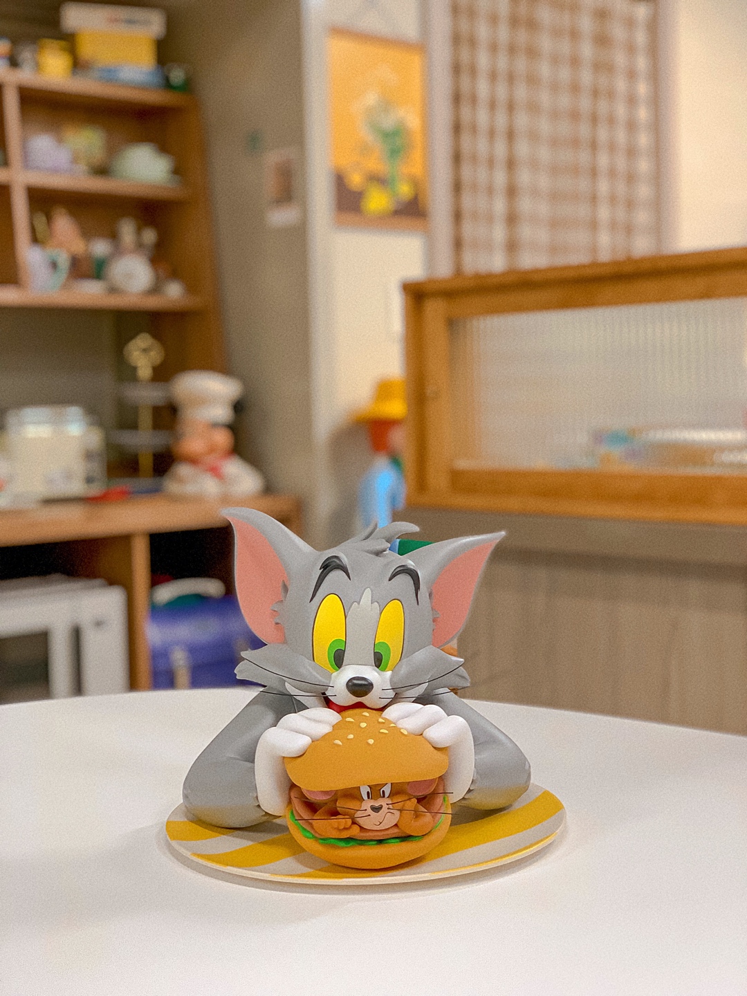 [자랑해줘 홈즈] 주문하신 햄버거 나왔습니다🧡