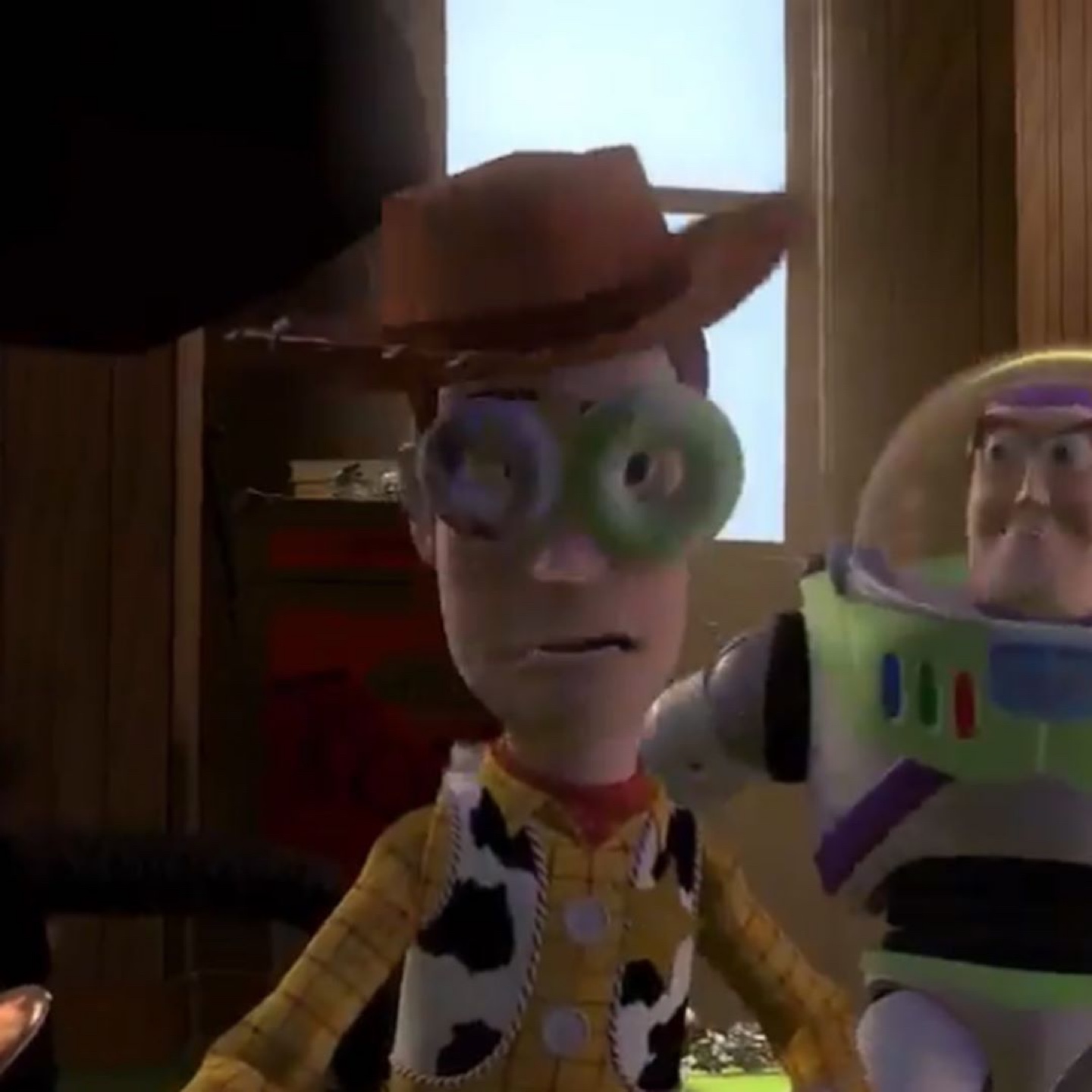 시리얼 우디