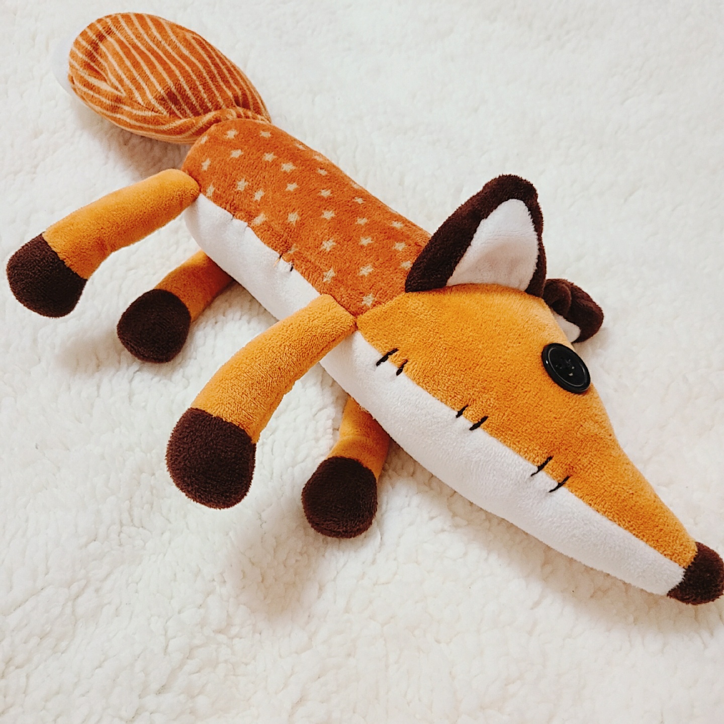 애니메이션 <어린 왕자> 속 여우 인형🦊