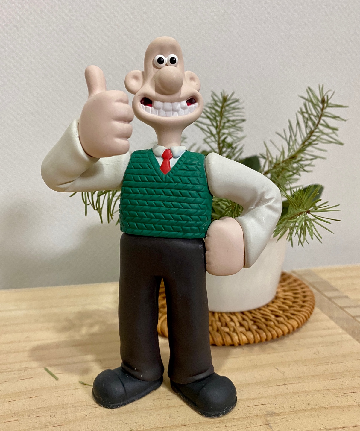 UDF 월레스 
