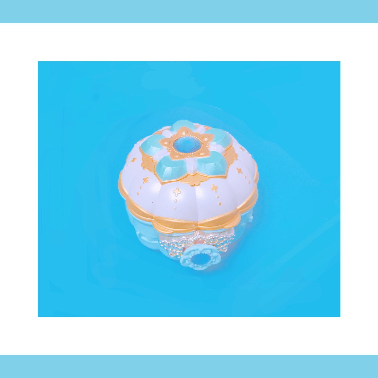BlUE!