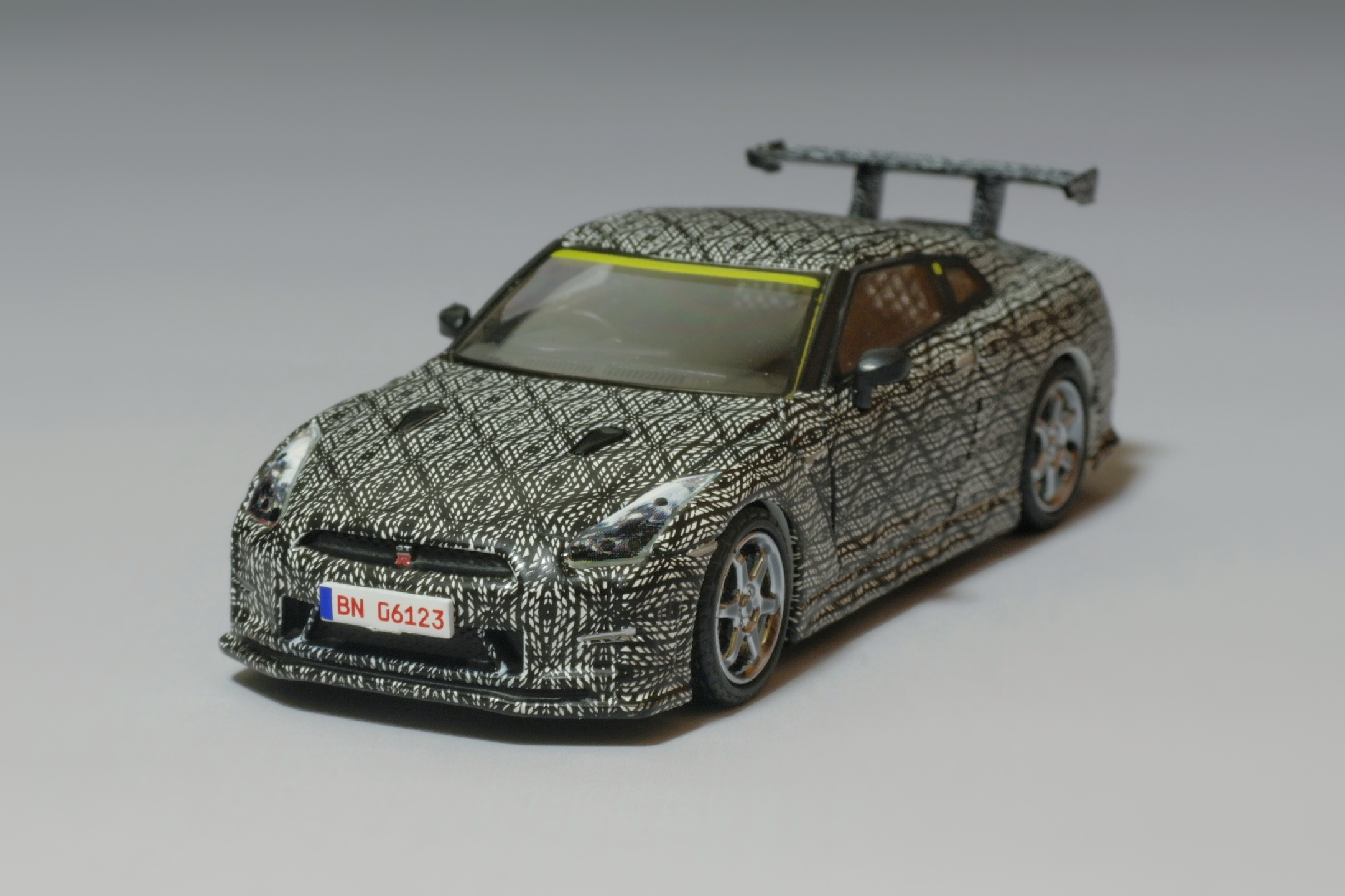 1/64 TLV 2014 R35 GT-R NISMO N Attack Package