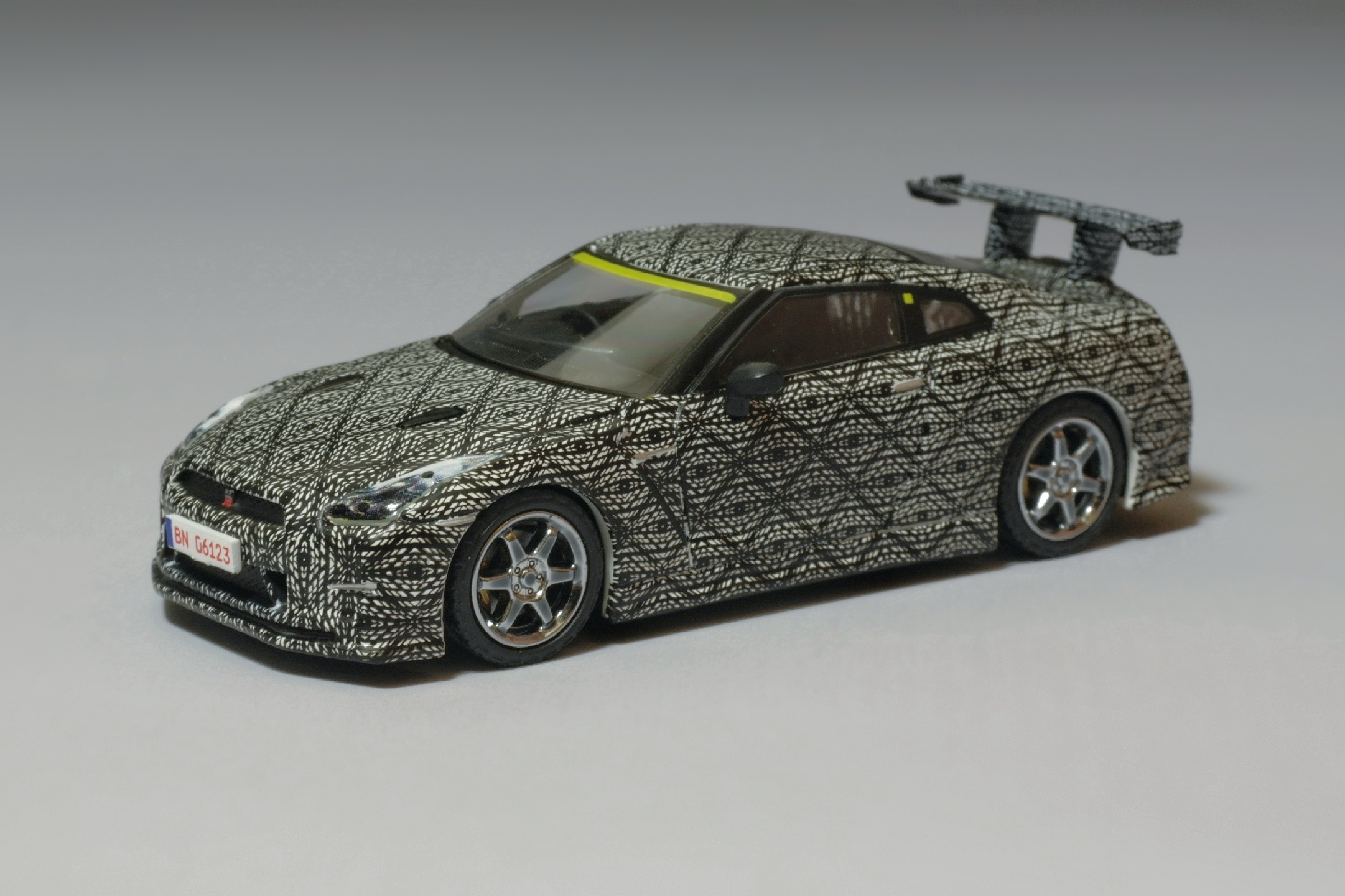1/64 TLV 2014 R35 GT-R NISMO N Attack Package