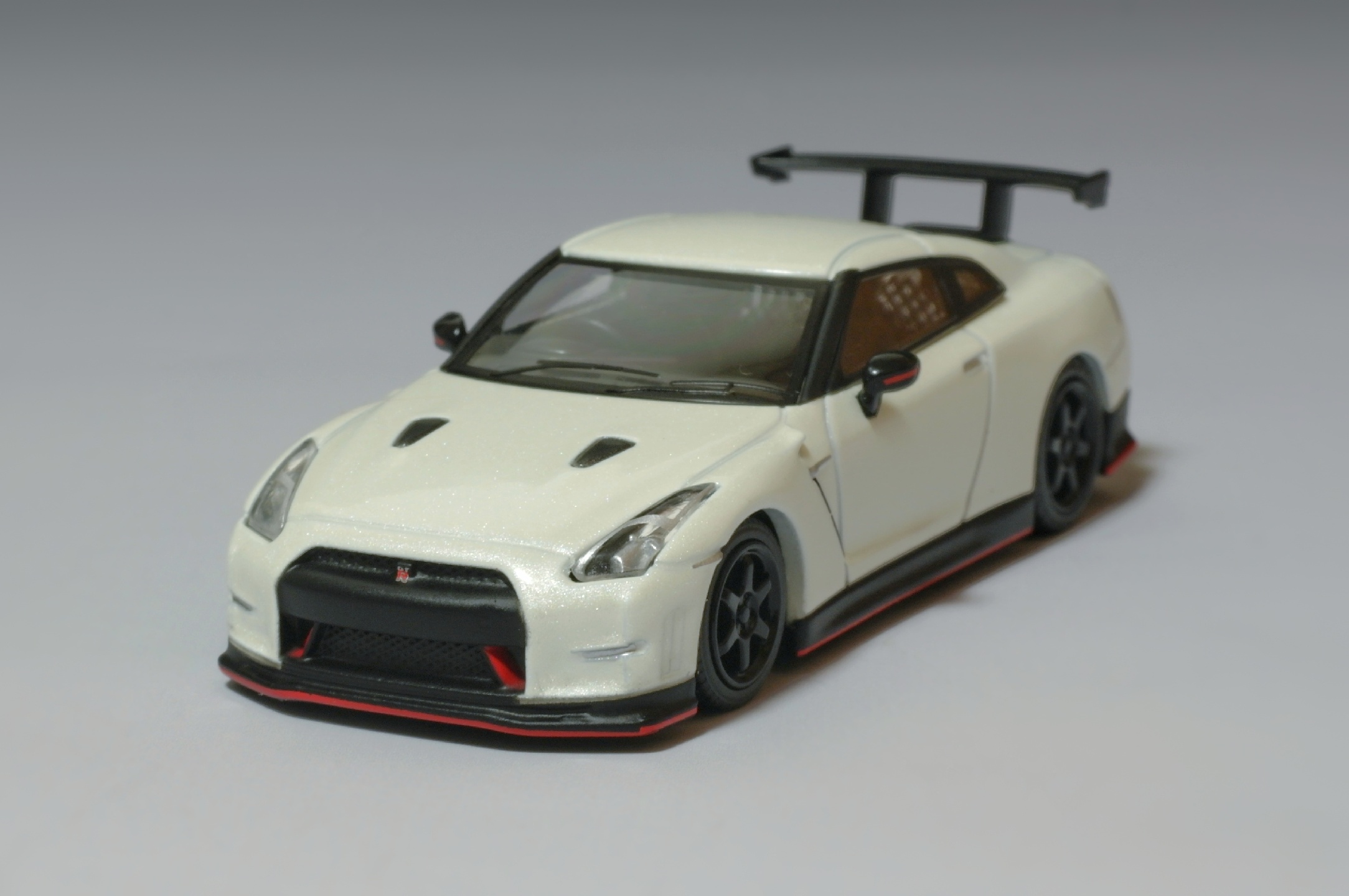 1/64 Kyosho 2014 R35 GT-R Nismo N Attack Package