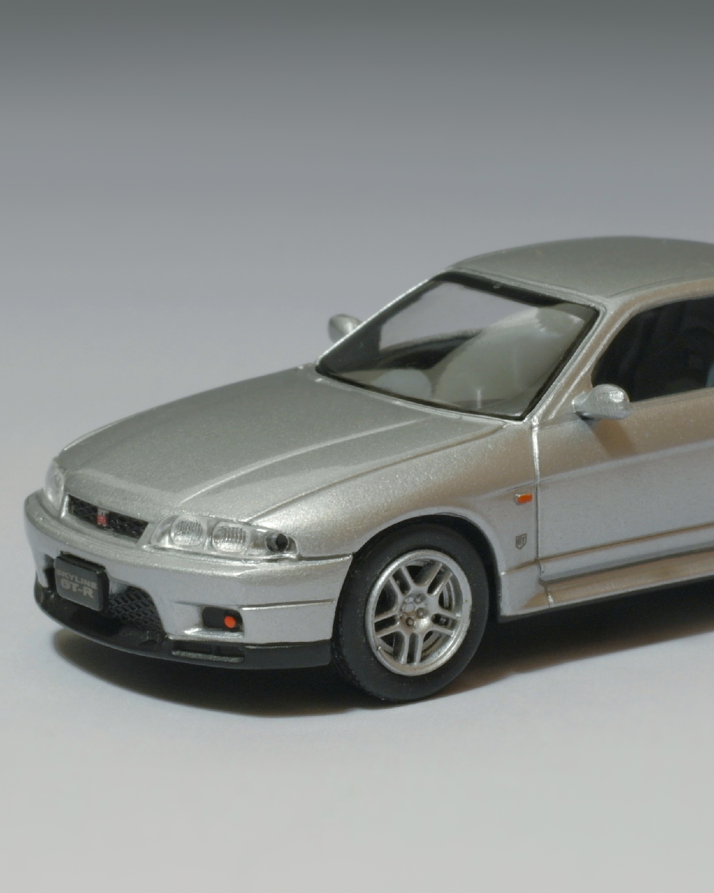 1/64 Kyosho R33 GT-R