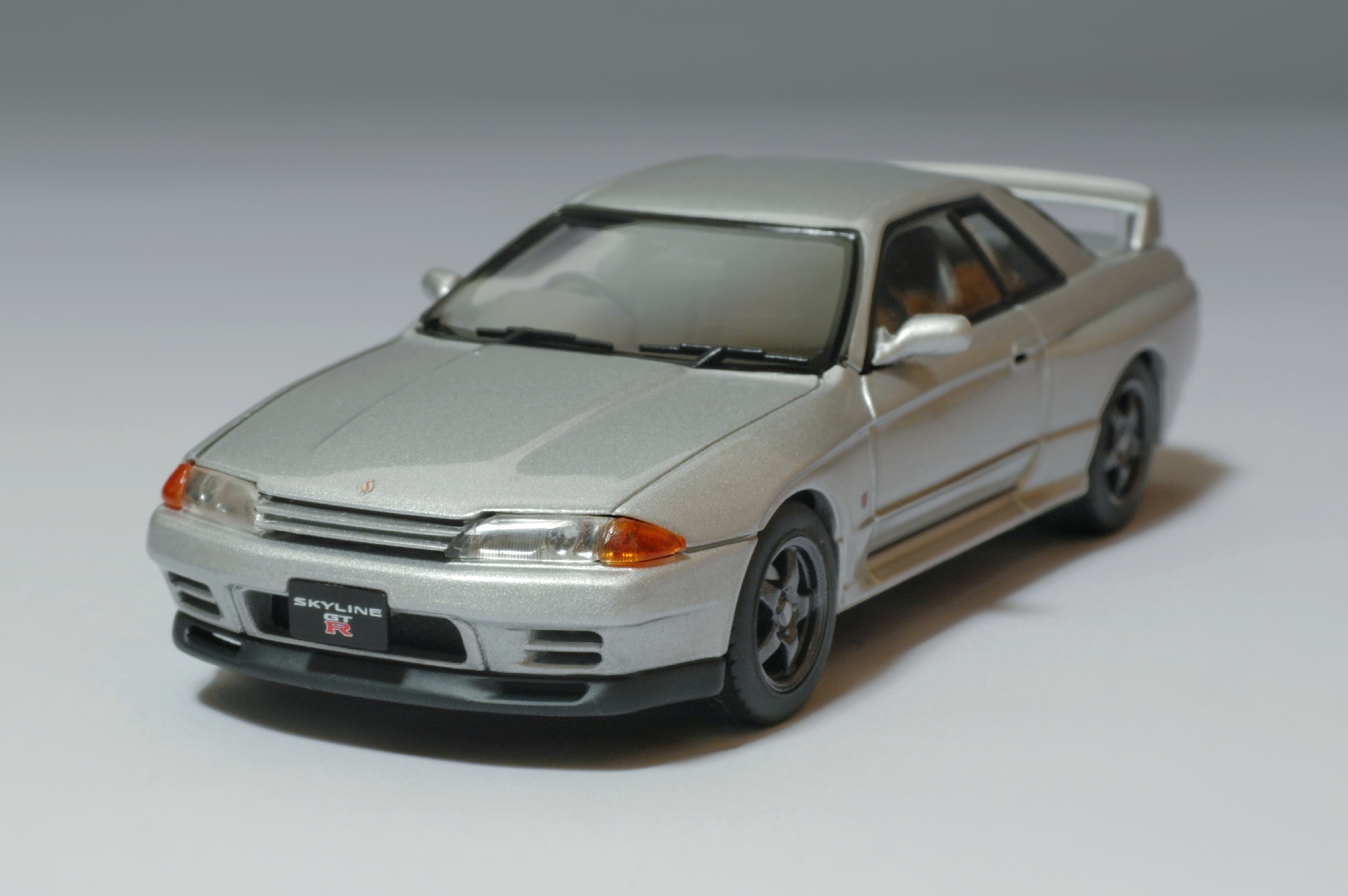 1/43 EBBRO R32 GT-R