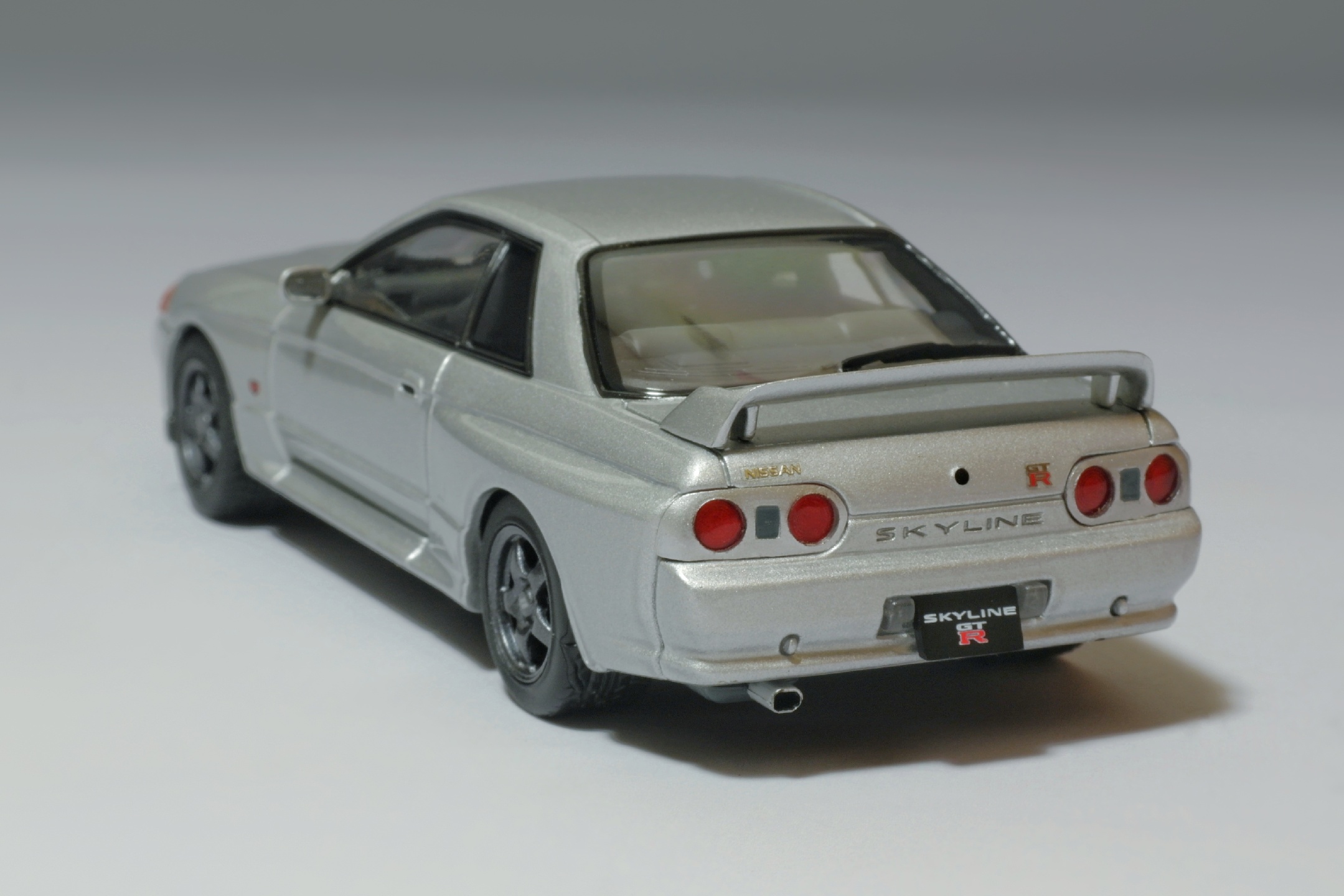 1/43 EBBRO R32 GT-R