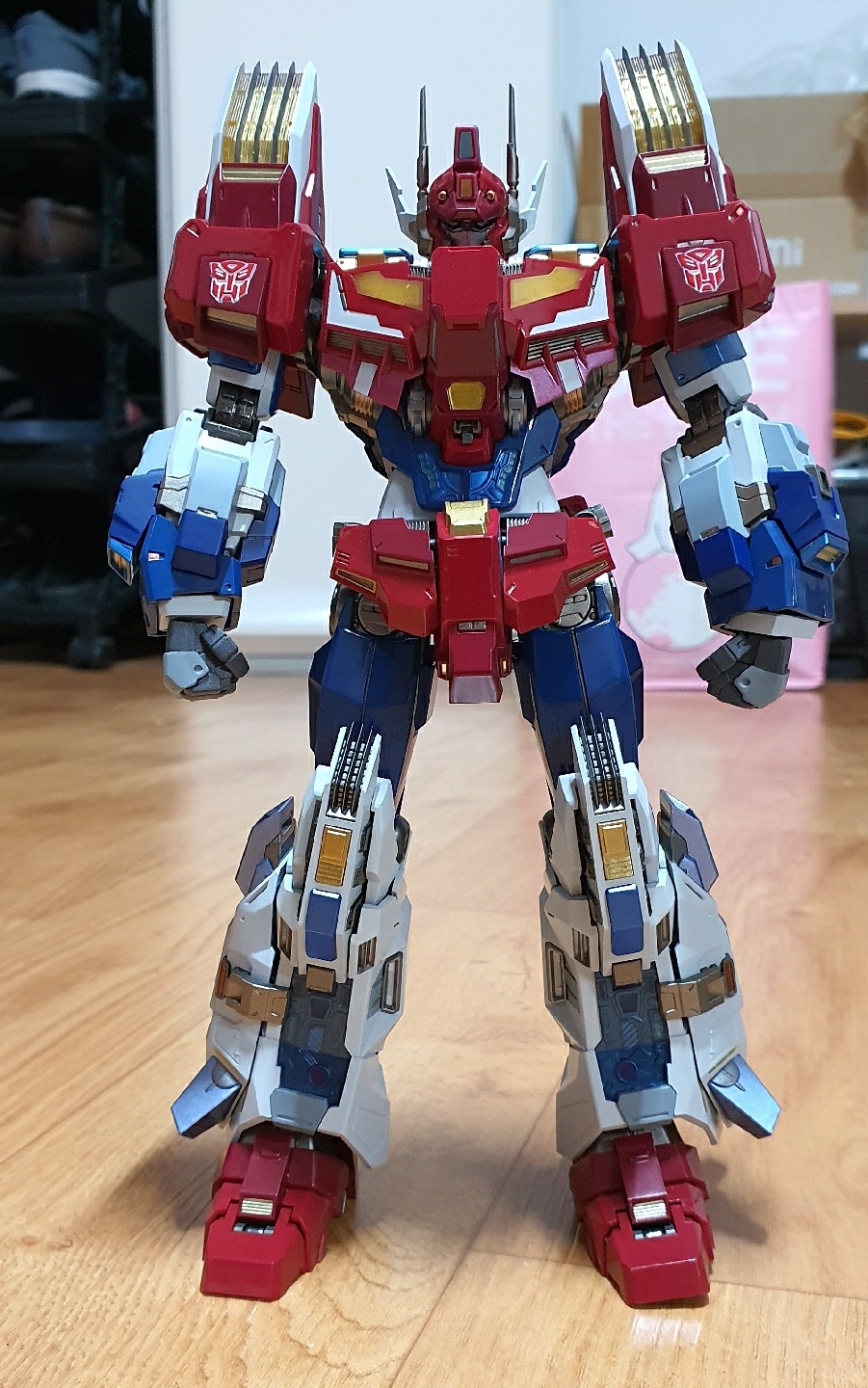STAR SABER
FLAME TOYS
KURO KARA KURI
鉄機鋼
TRANSFORMERA VICTORY
STAR SABER