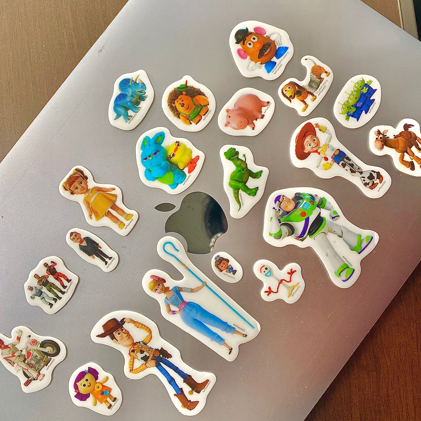 TOY STORY4🍎