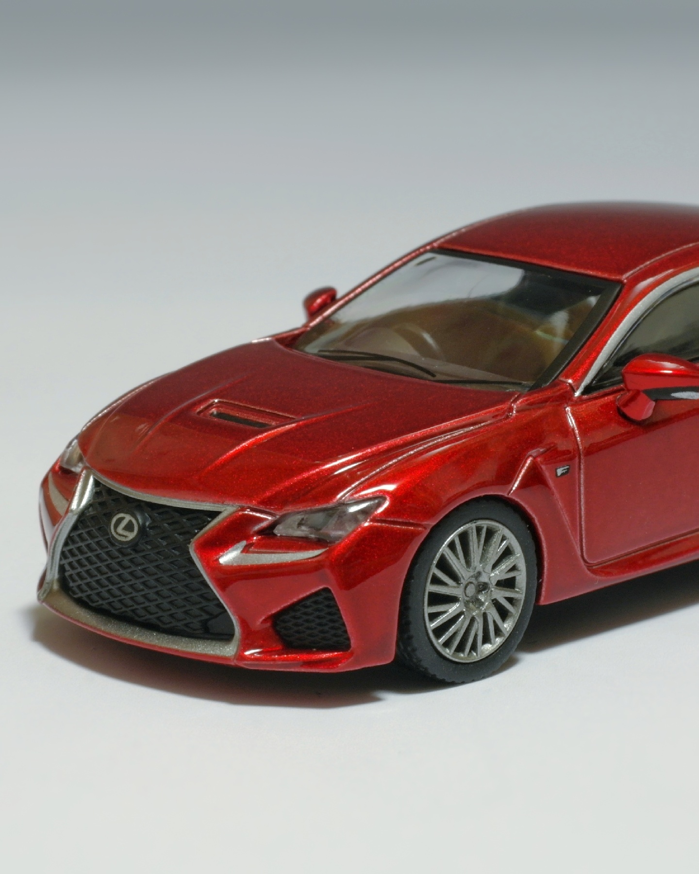 1/64 Kyosho Lexus RC-F