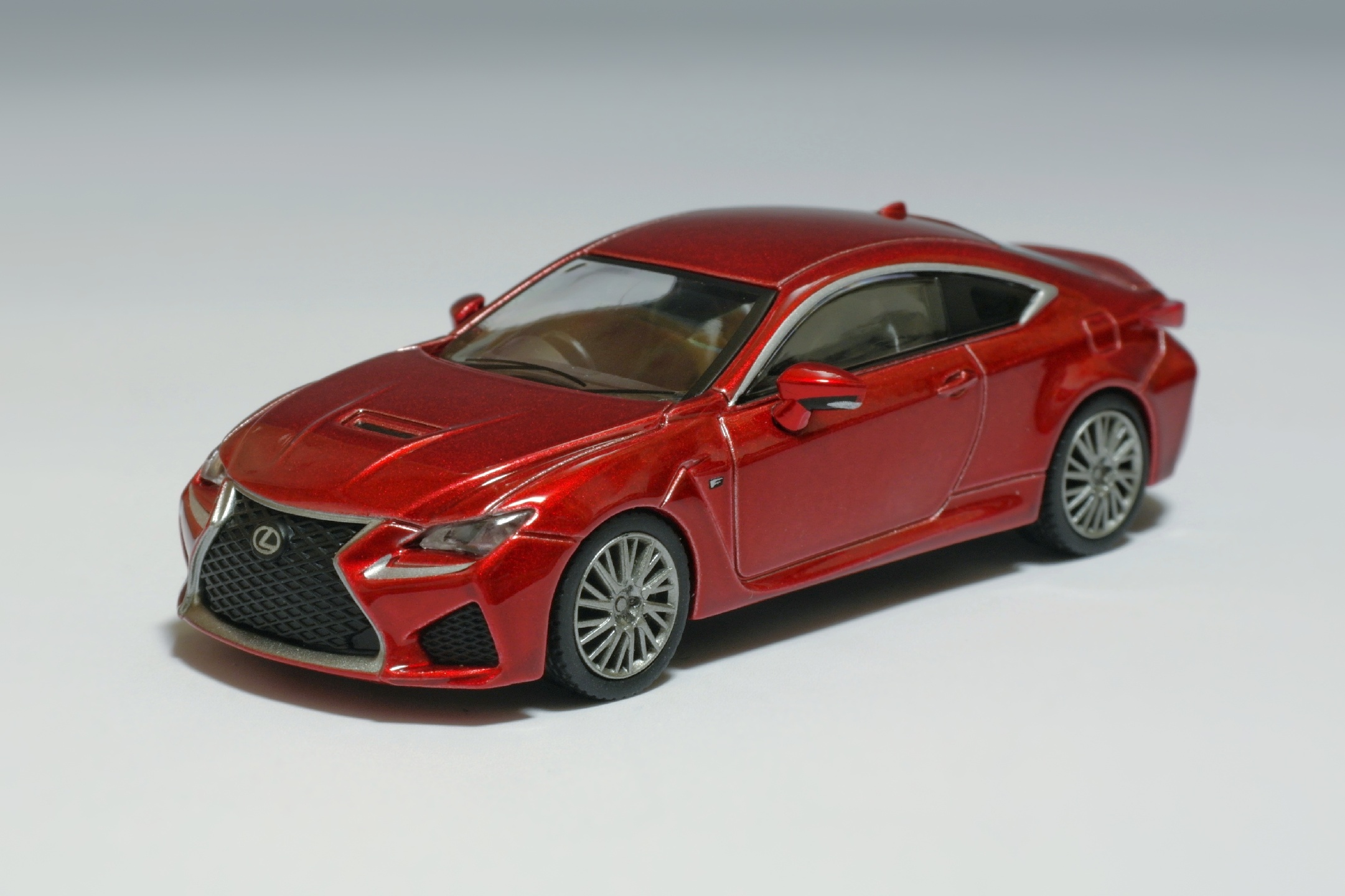 1/64 Kyosho Lexus RC-F