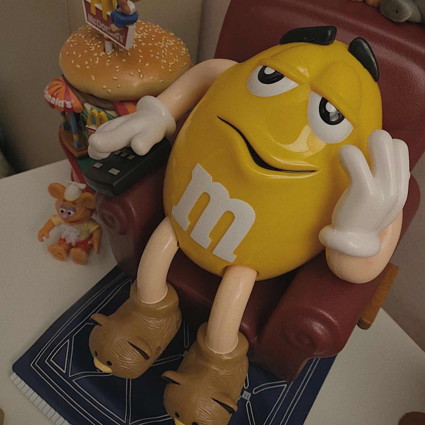 m&m