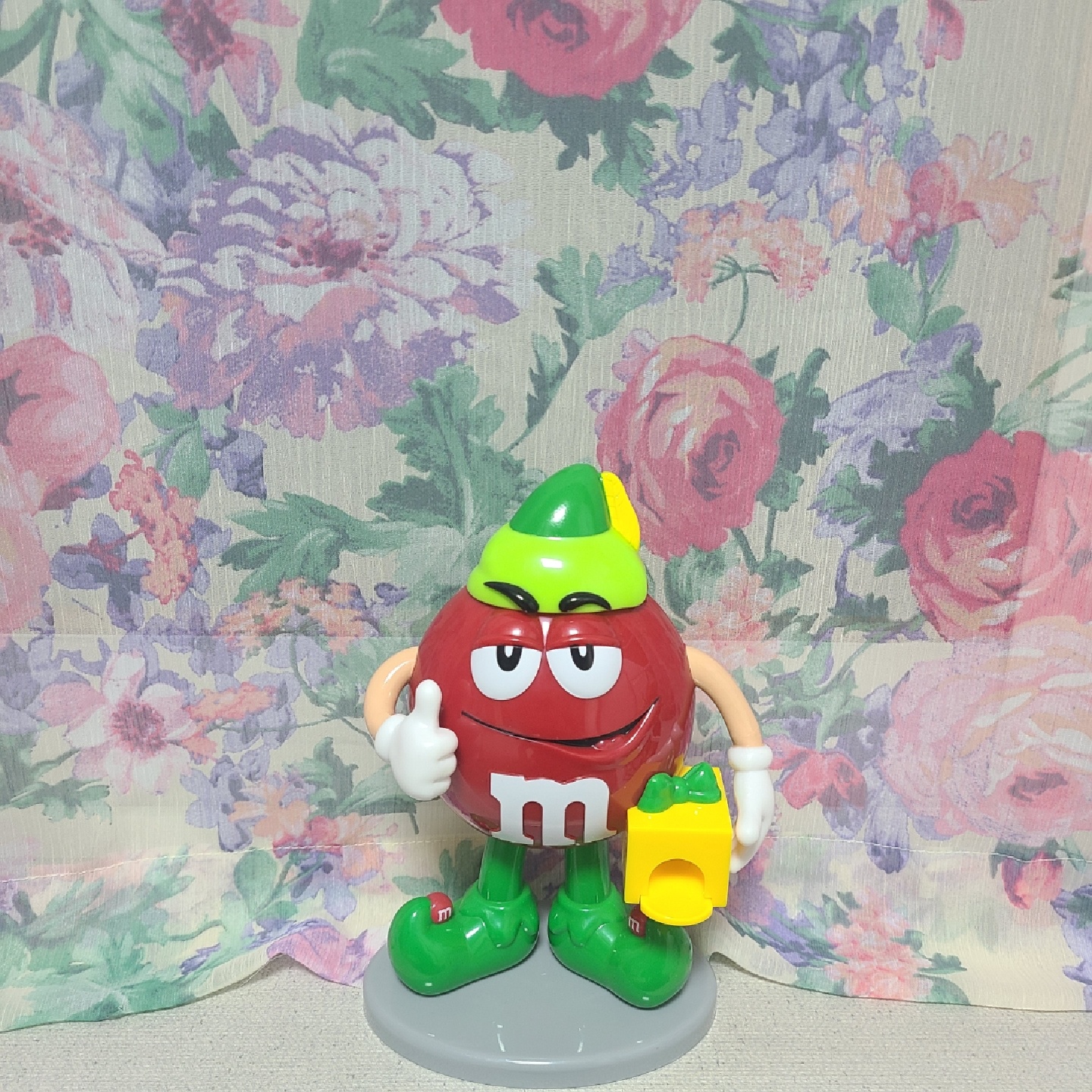 엠엔엠 레드❤️🎈