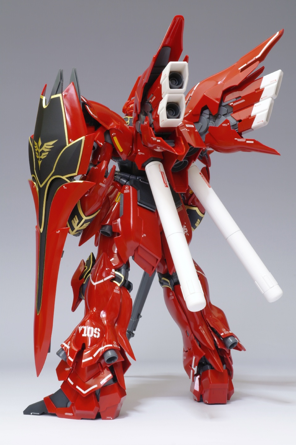 1/100 MG MSN-06S Sinanju