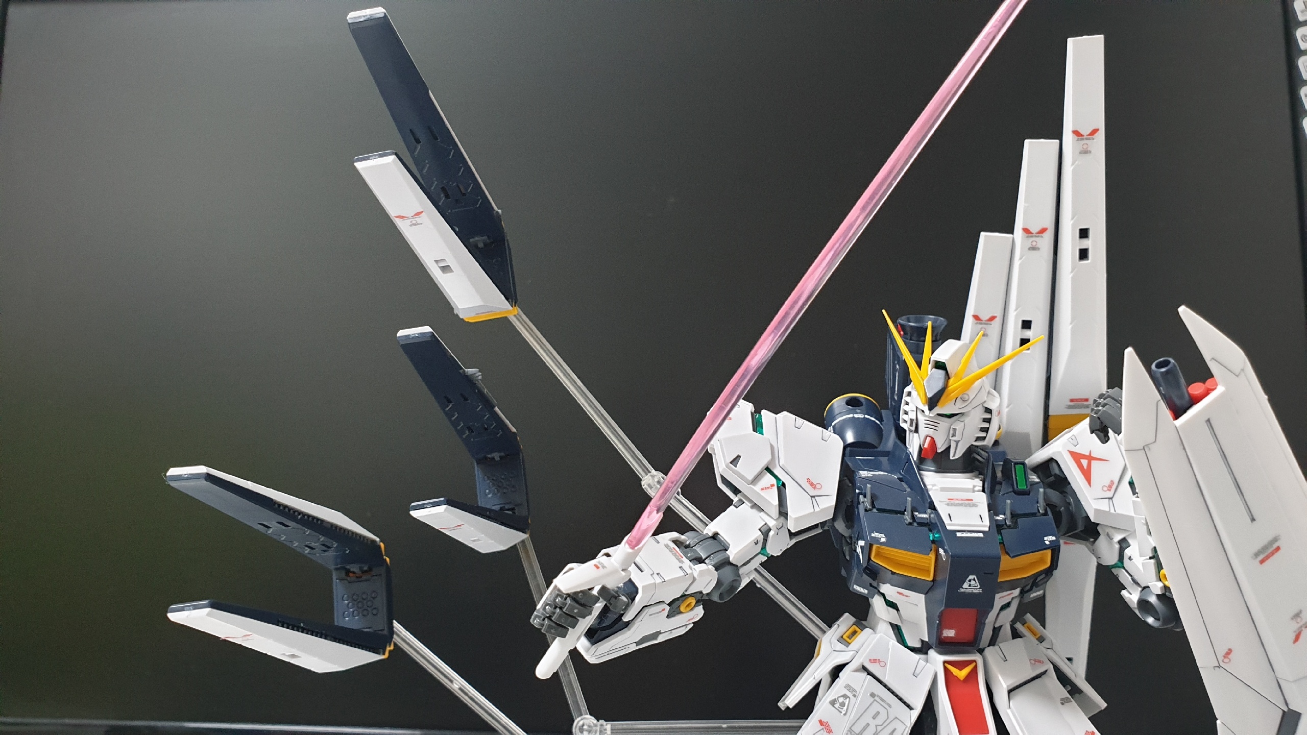 Nu Gundam Ver.Ka MG
