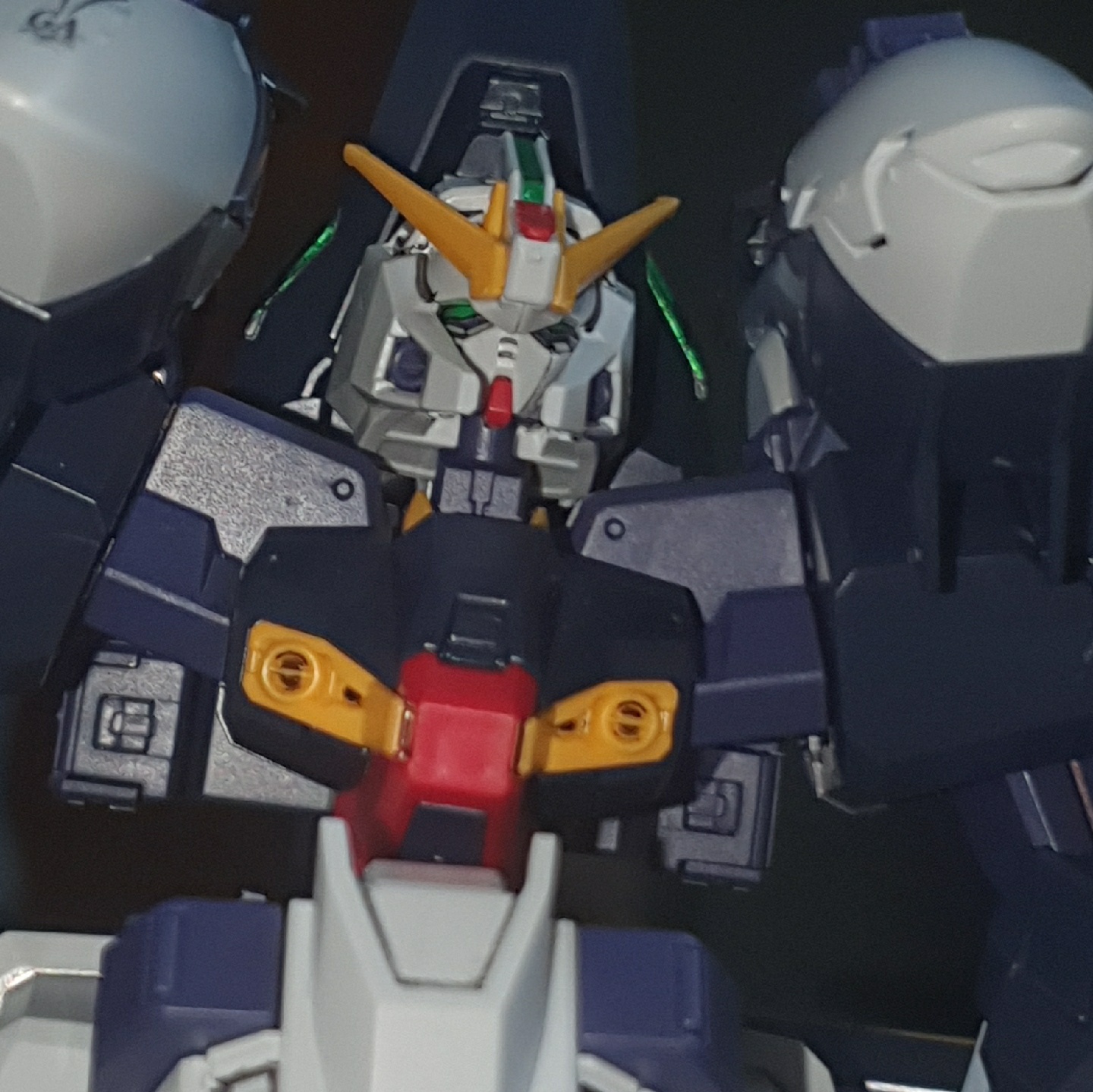 TR-6 건담 하이젠슬레이2라
