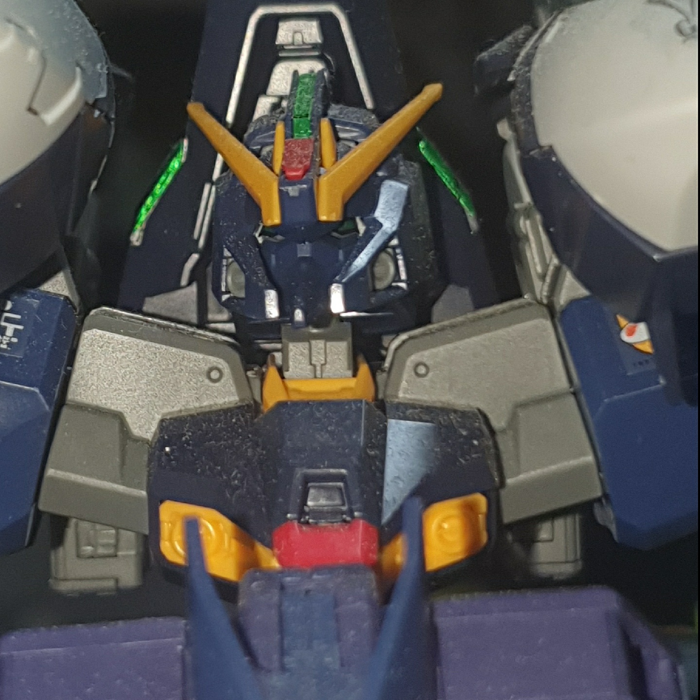 TR-6 건담 하이젠슬레이2라