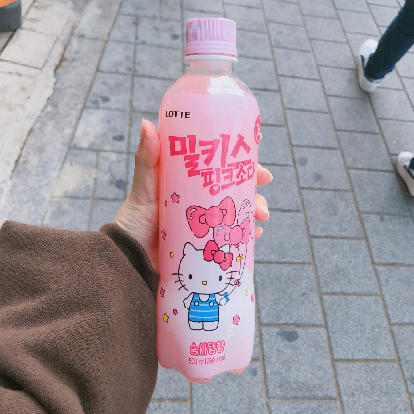 밀키스 헬로키티❣️
