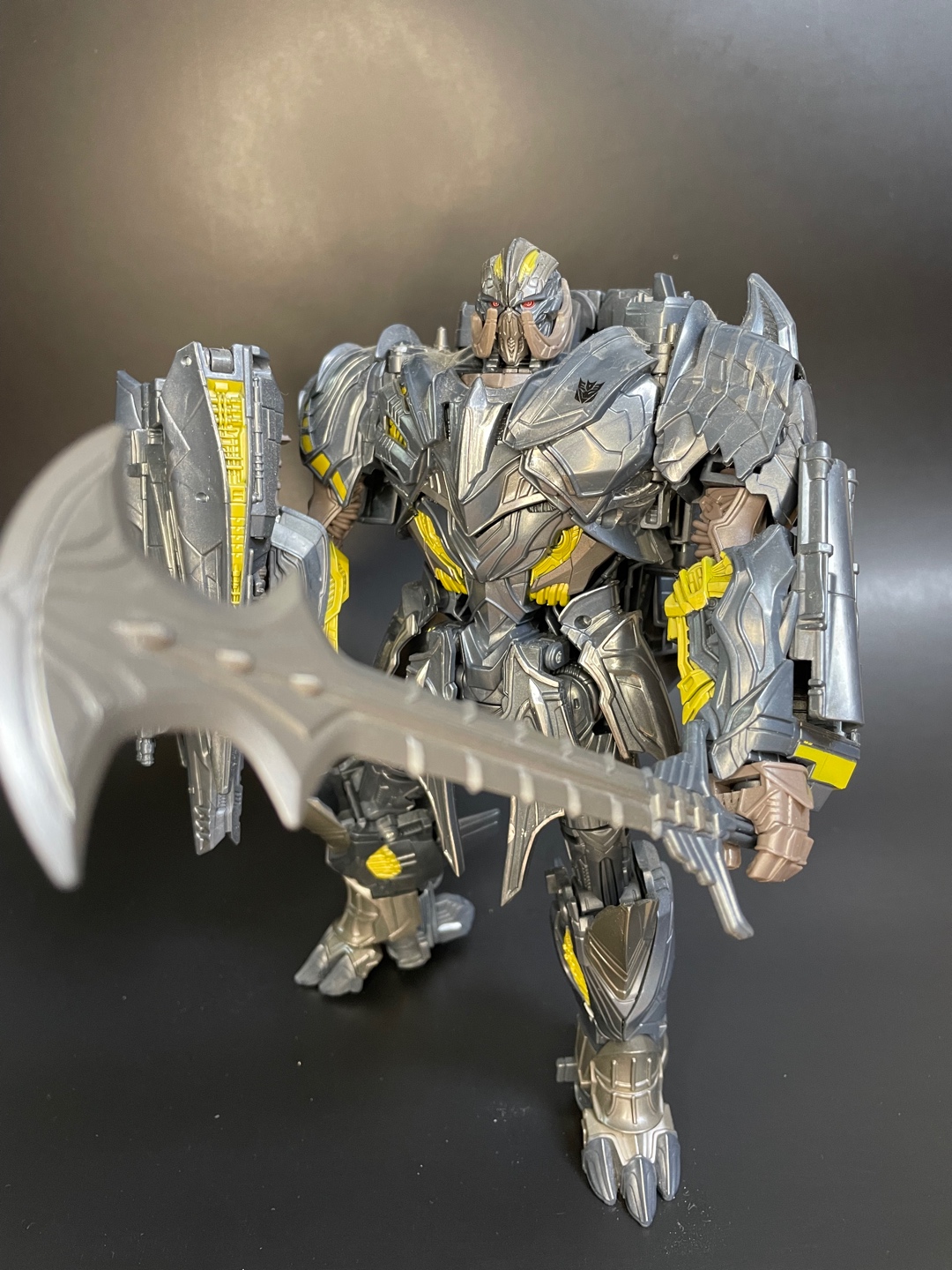 트랜스포머5-최후의 기사 ver | 콜리(Colley)