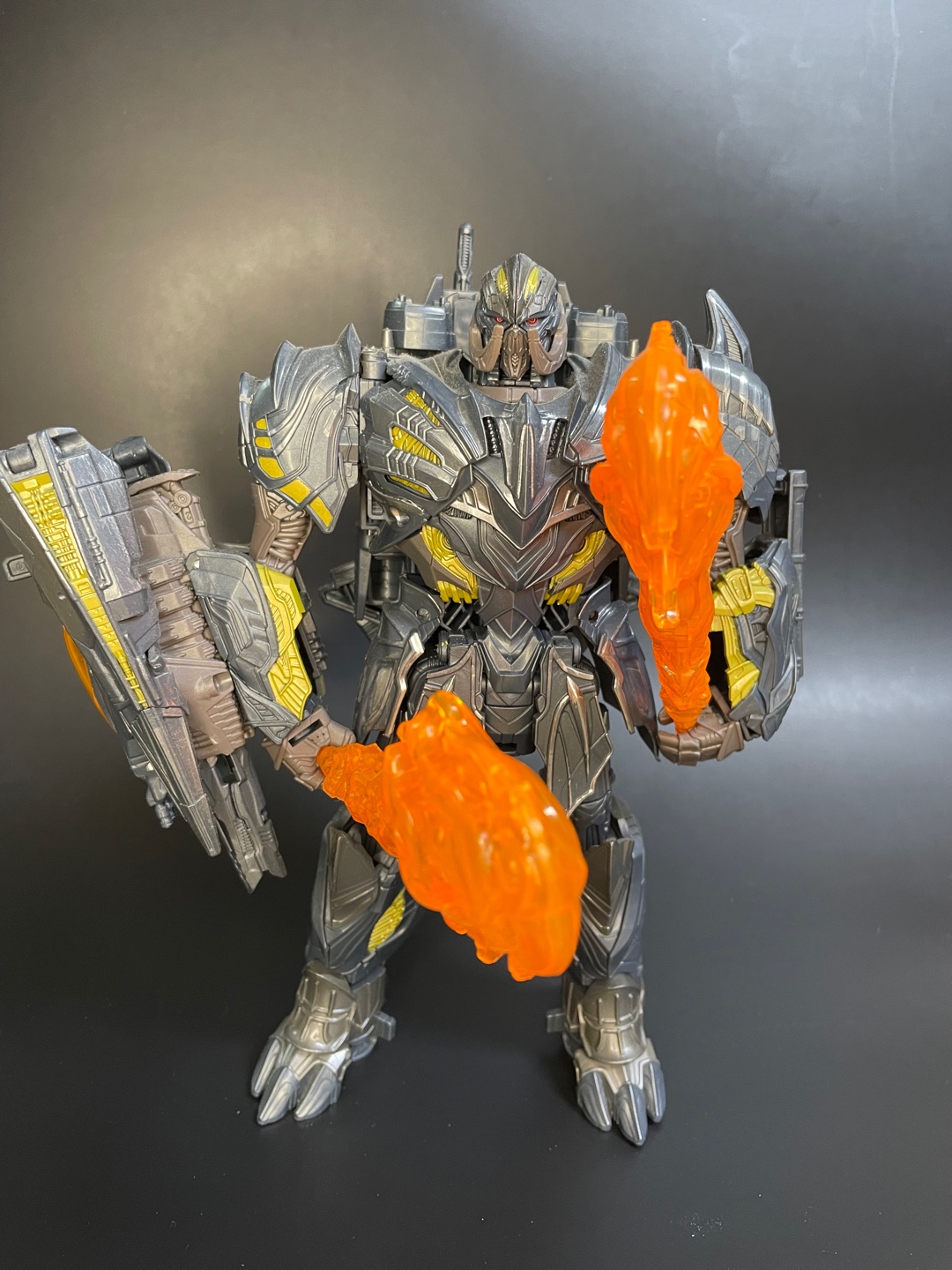 트랜스포머5-최후의 기사 ver | 콜리(Colley)