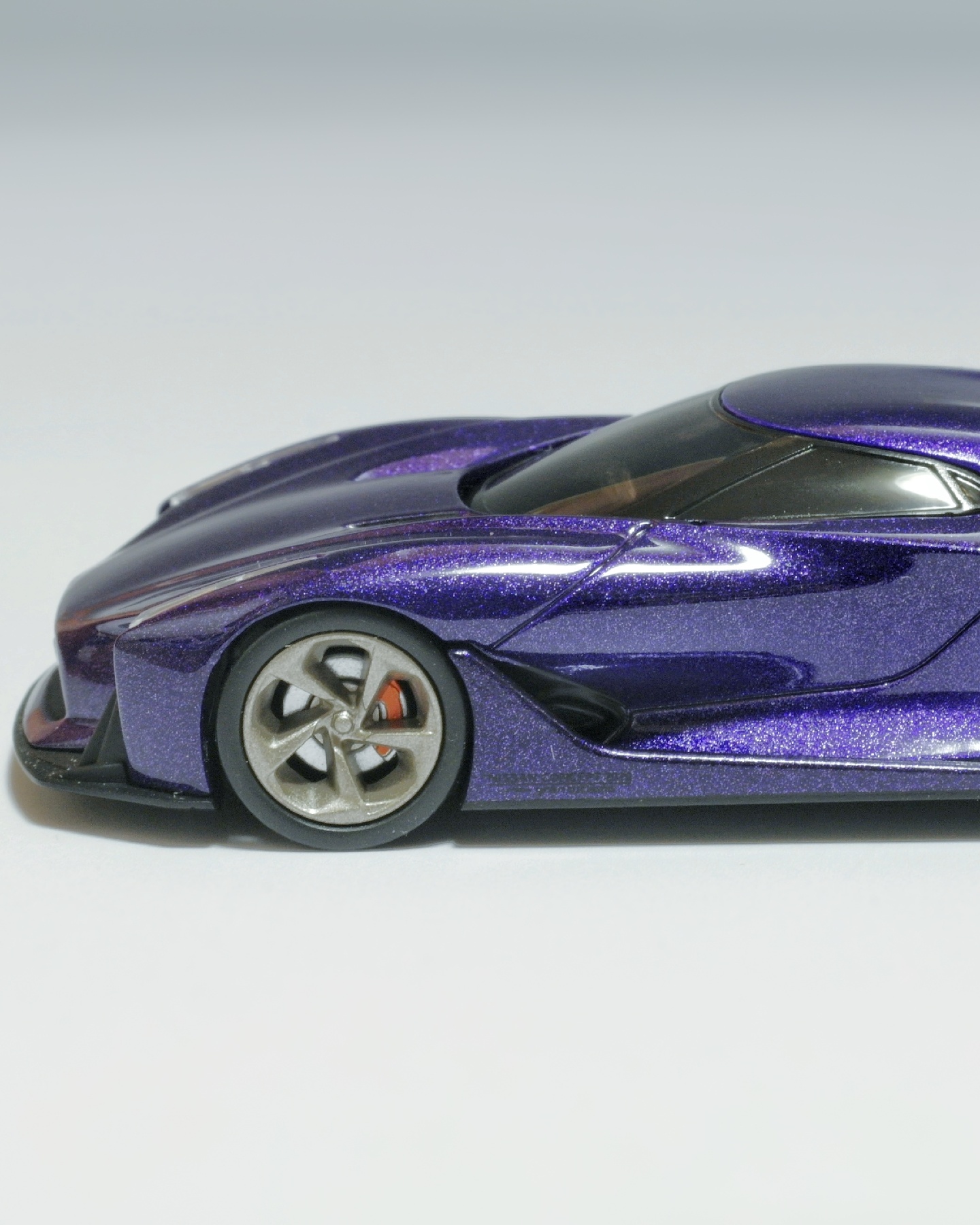 1/64 TLV NISSAN Concept 2020 Vision Gran Turismo