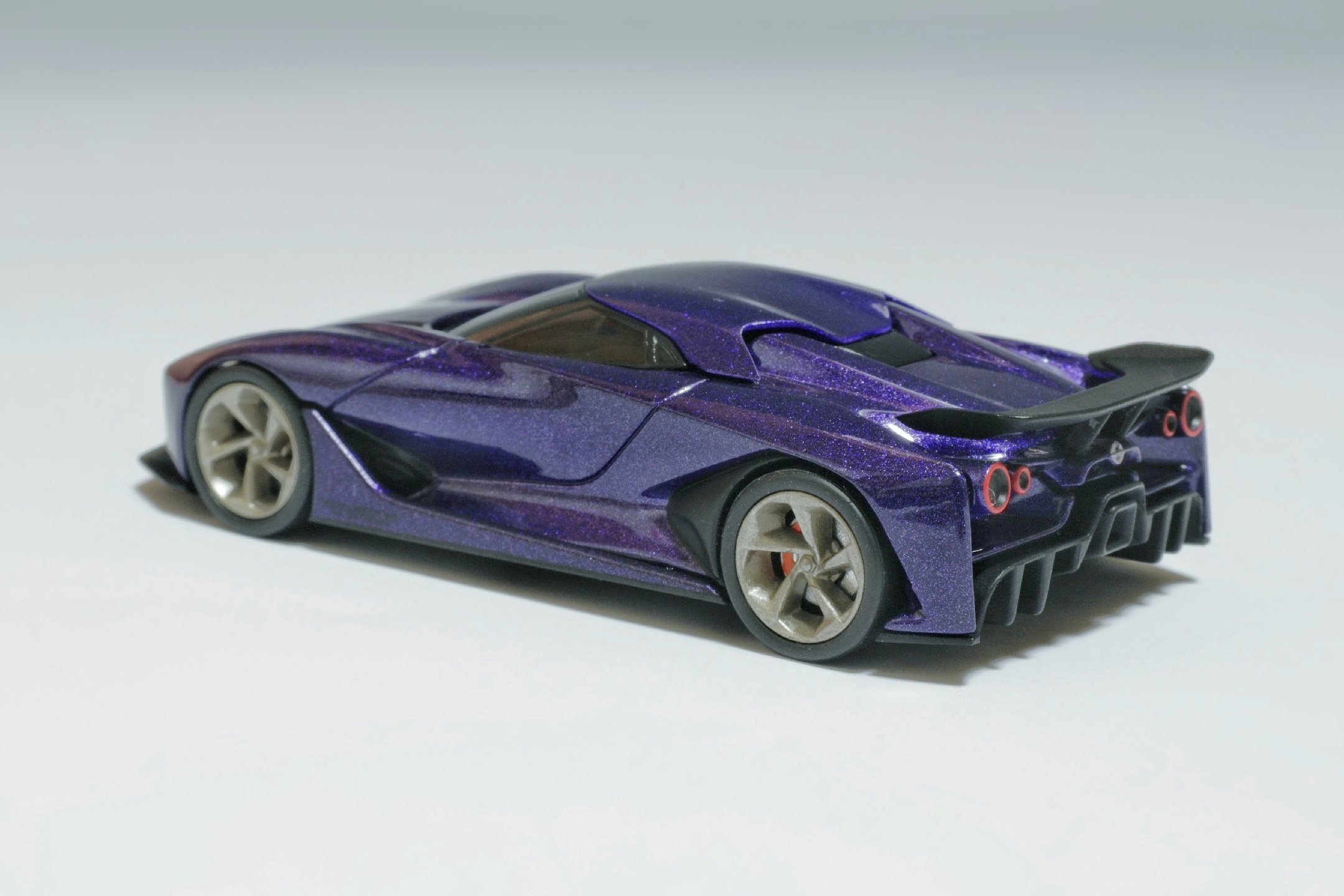 1/64 TLV NISSAN Concept 2020 Vision Gran Turismo