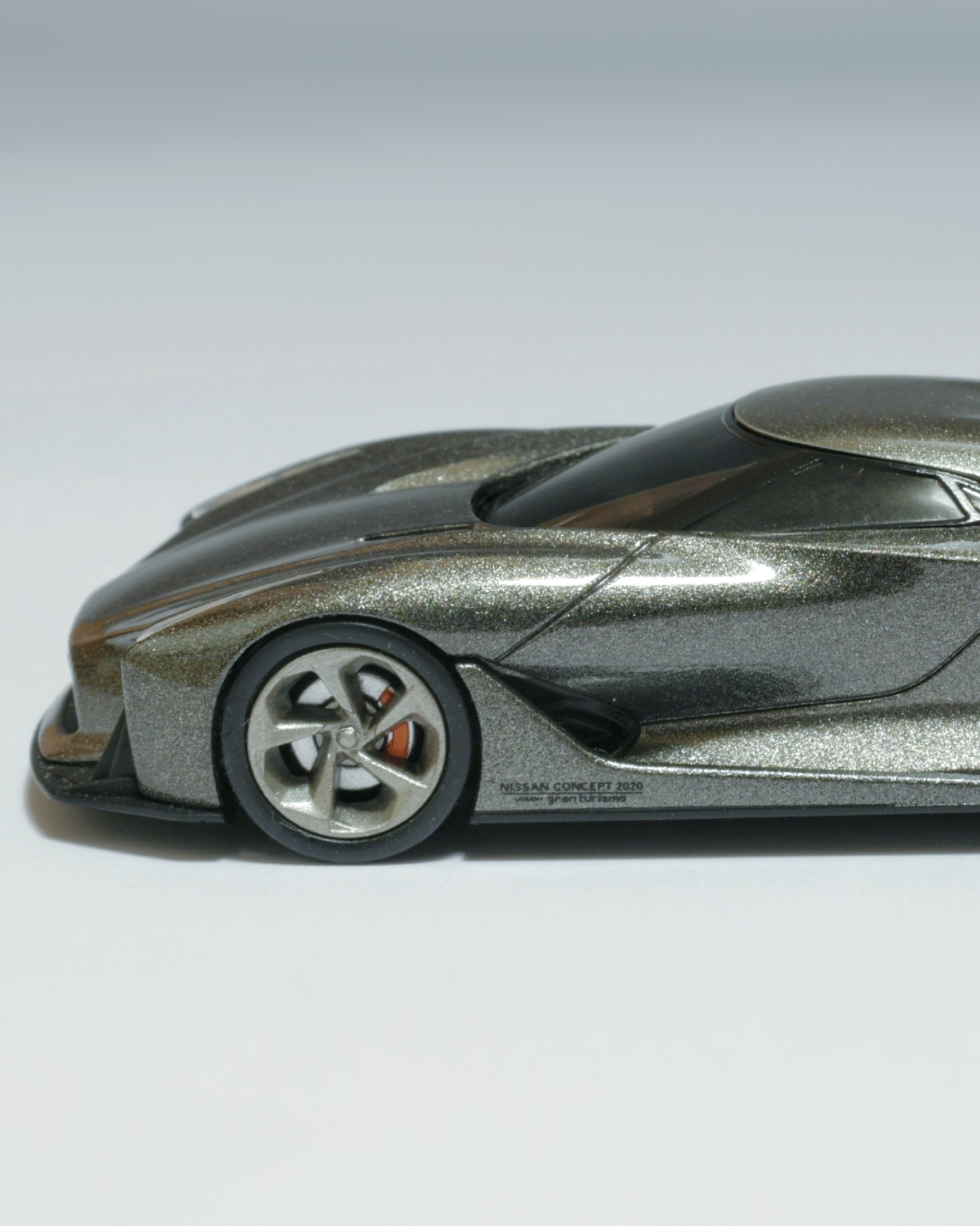 1/64 TLV NISSAN Concept 2020 Vision Gran Turismo