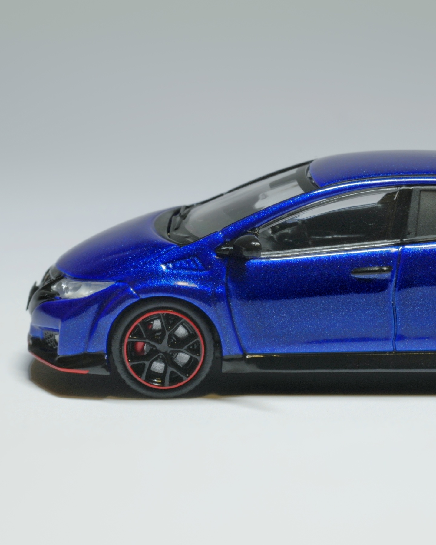 1/64 Tarmac Works Honda Civic Type-R FK2