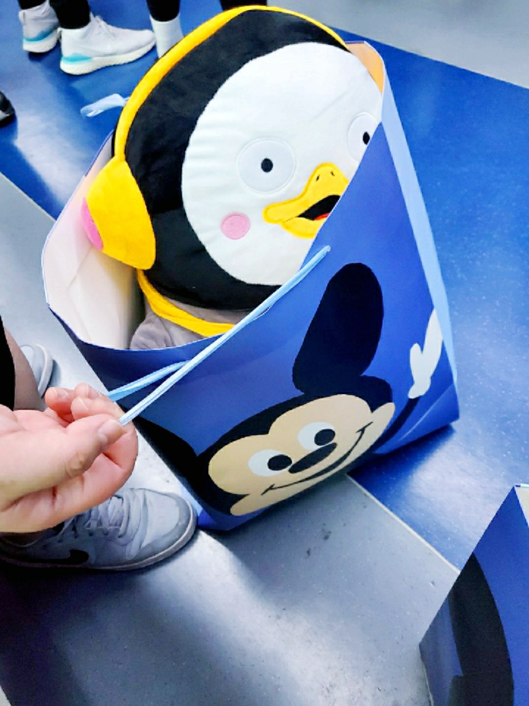 펭수는 지하철구경중