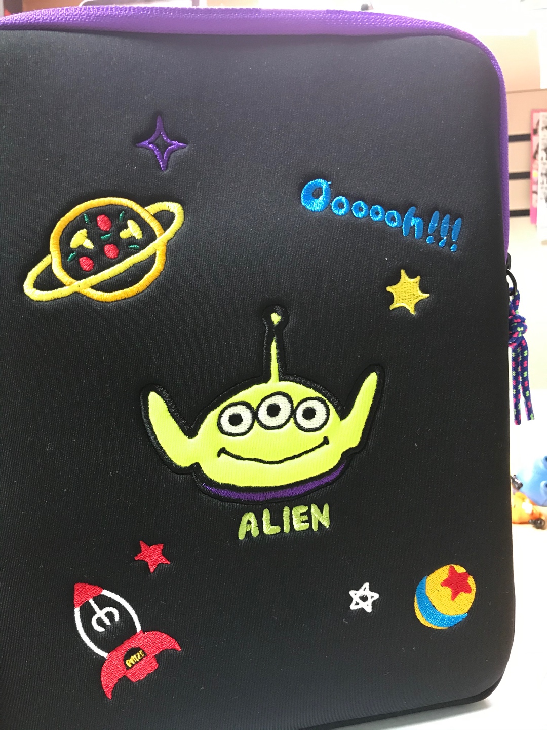 내 아이패드 파우치👽👽👽