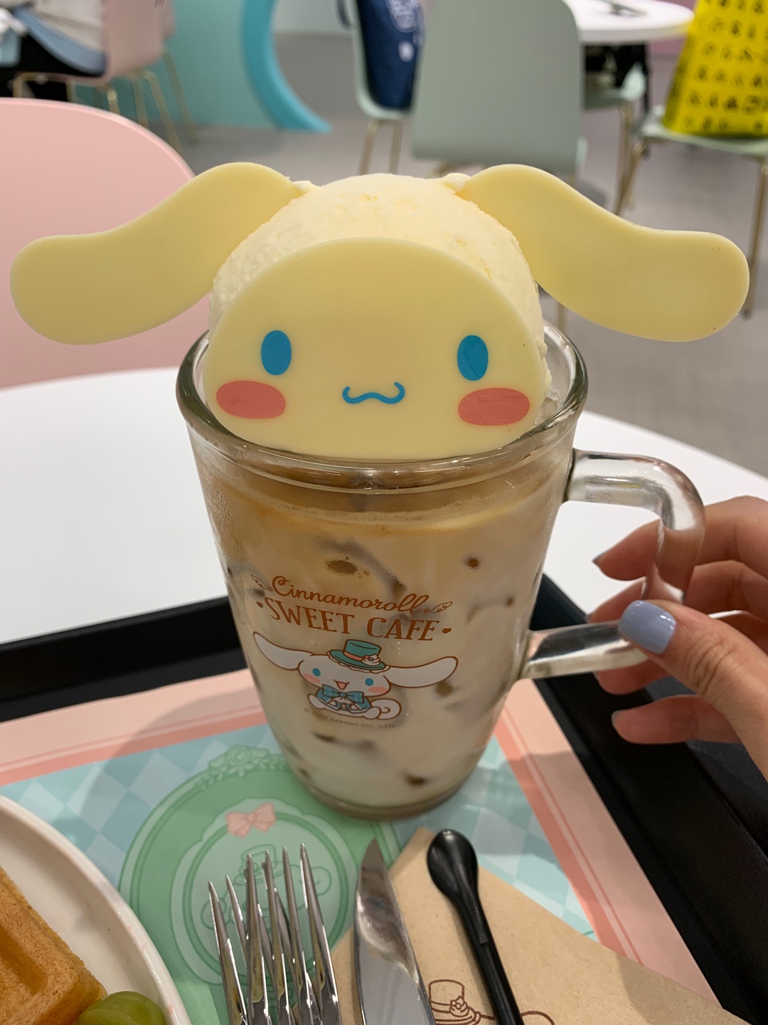 시나모롤 카페 방문!