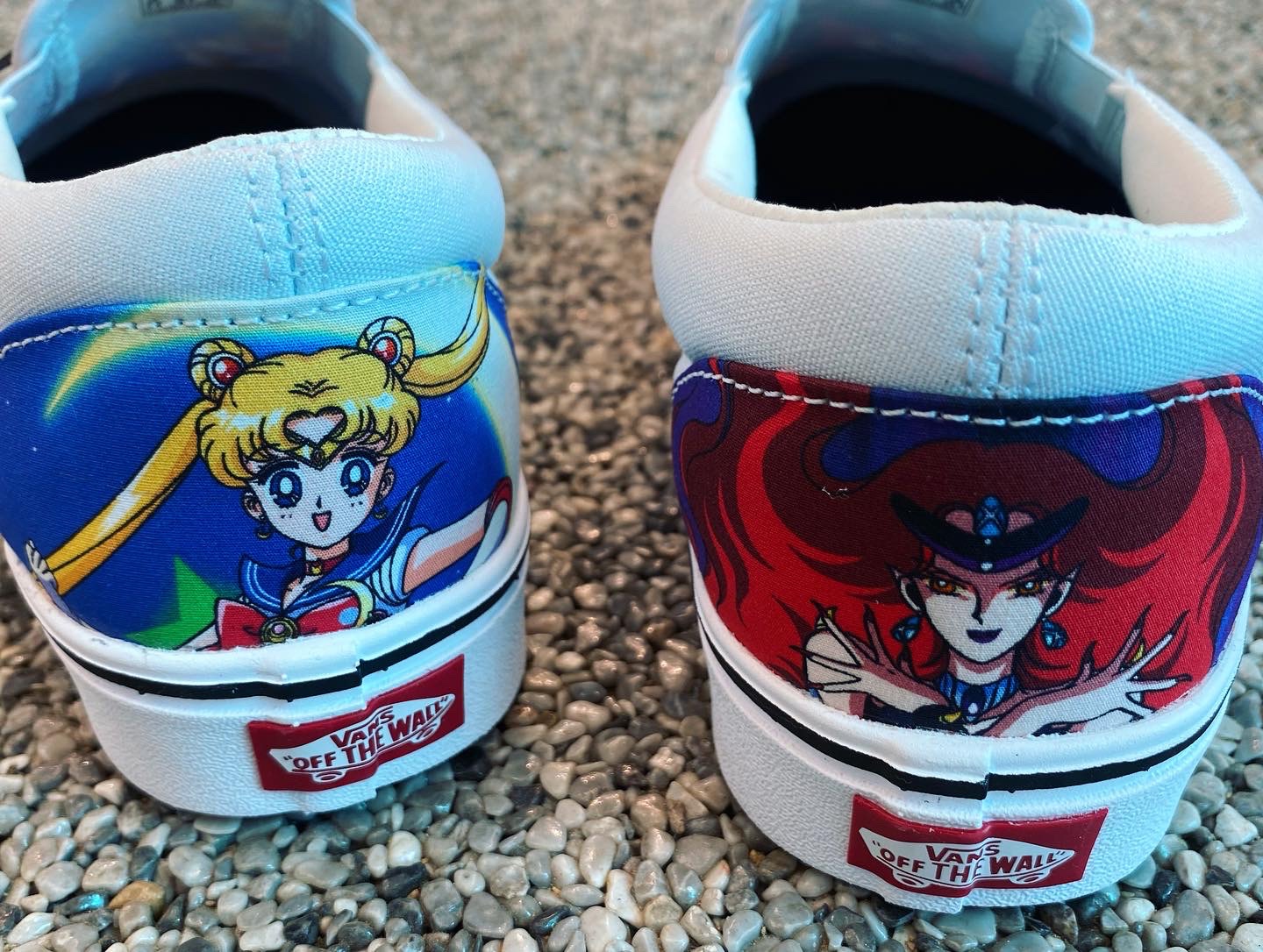 [세일러문] VANS X SAILOR MOON 컴피쿠시 Slip-On 슬립-온