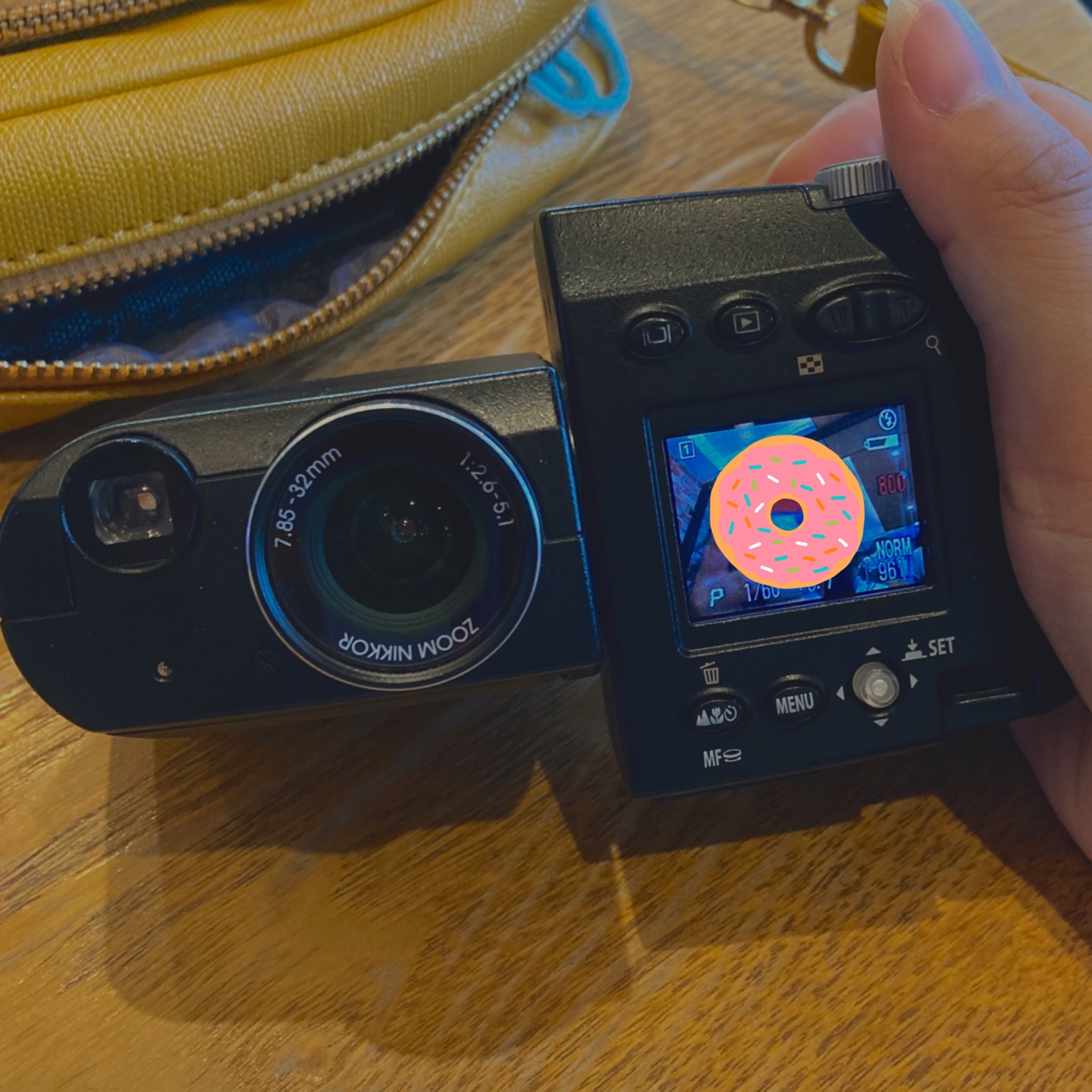 NIKON COOLPIX 4500 콜리(Colley)