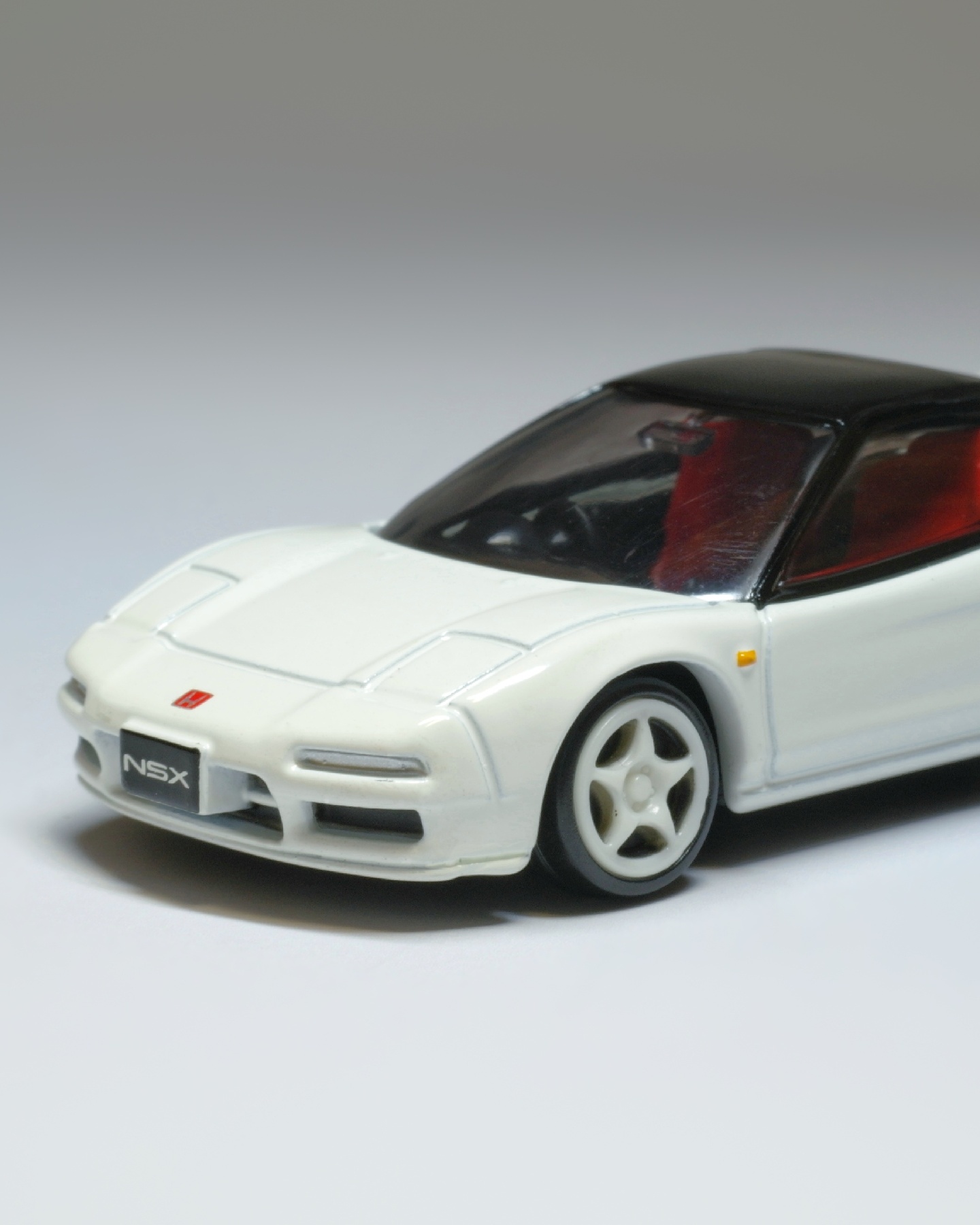 1/60 Tomica Premium Honda NSX Type-R