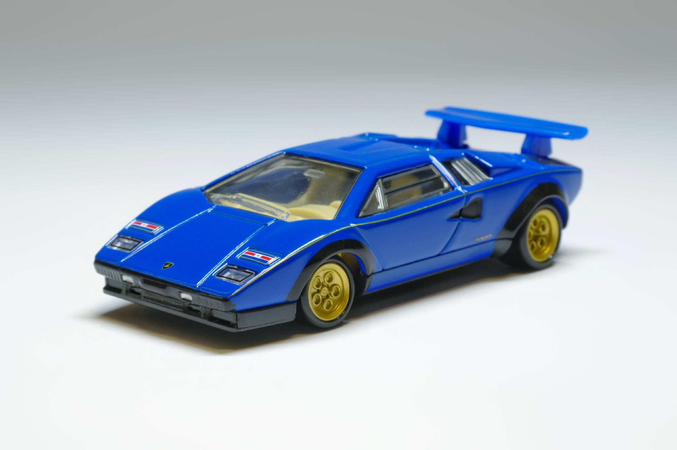 1/61 Tomica Premium Lamborghini Coumtach LP500S