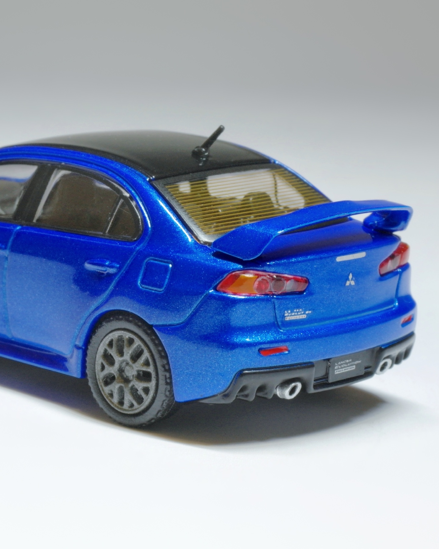 1/64 Tarmac Works Mitsubishi Lancer Evo X Final Edition
