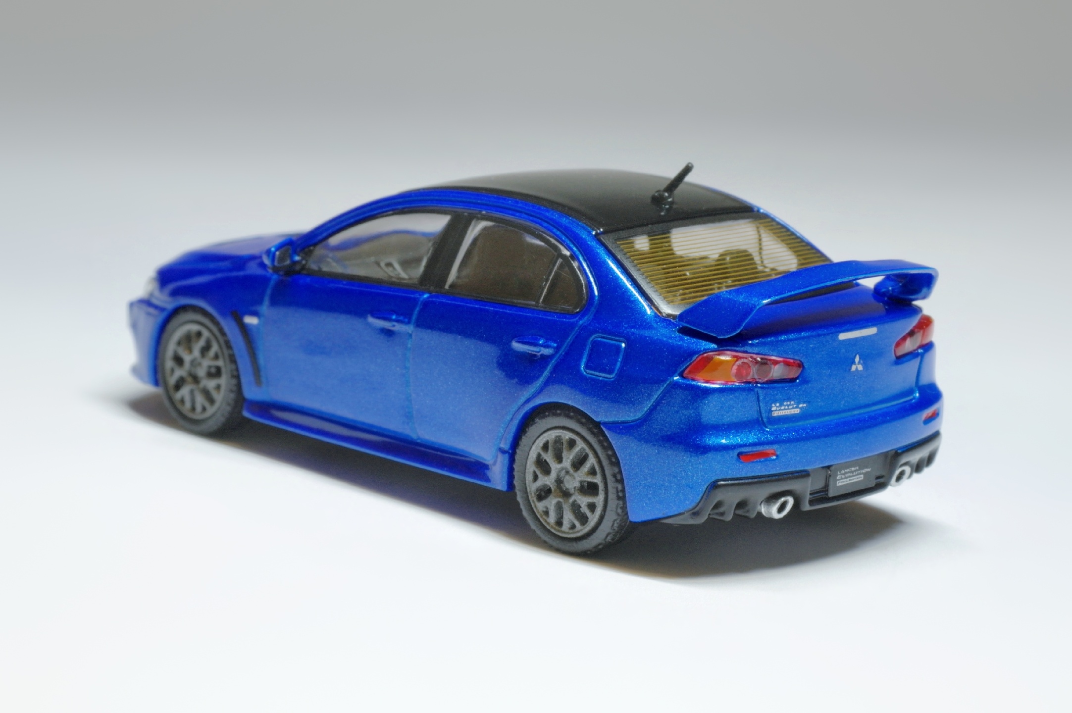 1/64 Tarmac Works Mitsubishi Lancer Evo X Final Edition