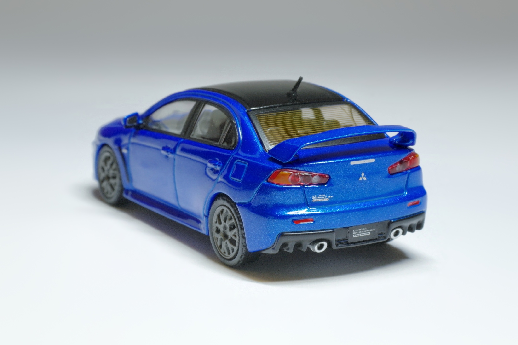 1/64 Tarmac Works Mitsubishi Lancer Evo X Final Edition