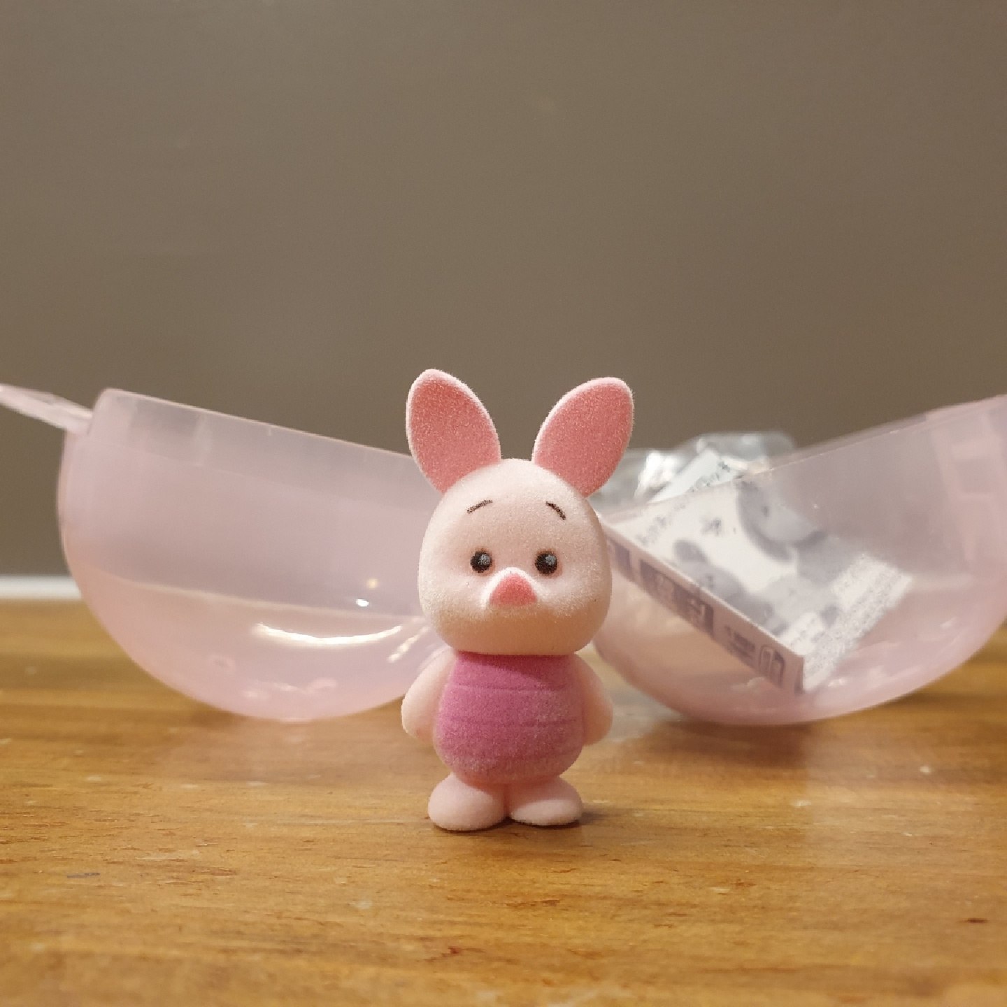 아트박스에 숨어있던 가챠코너에서 겟🐷