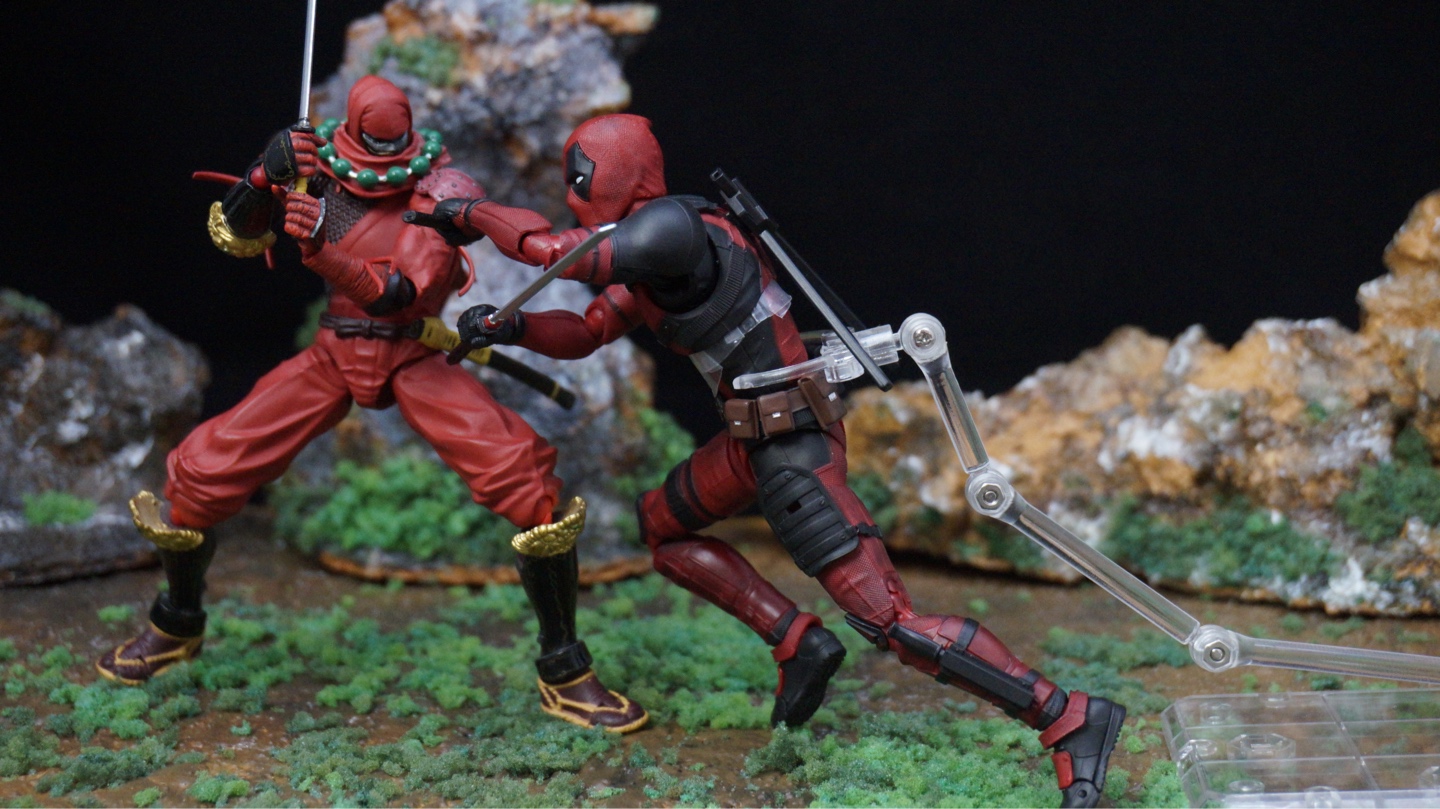 반다이 S.H.Figuarts 데드풀