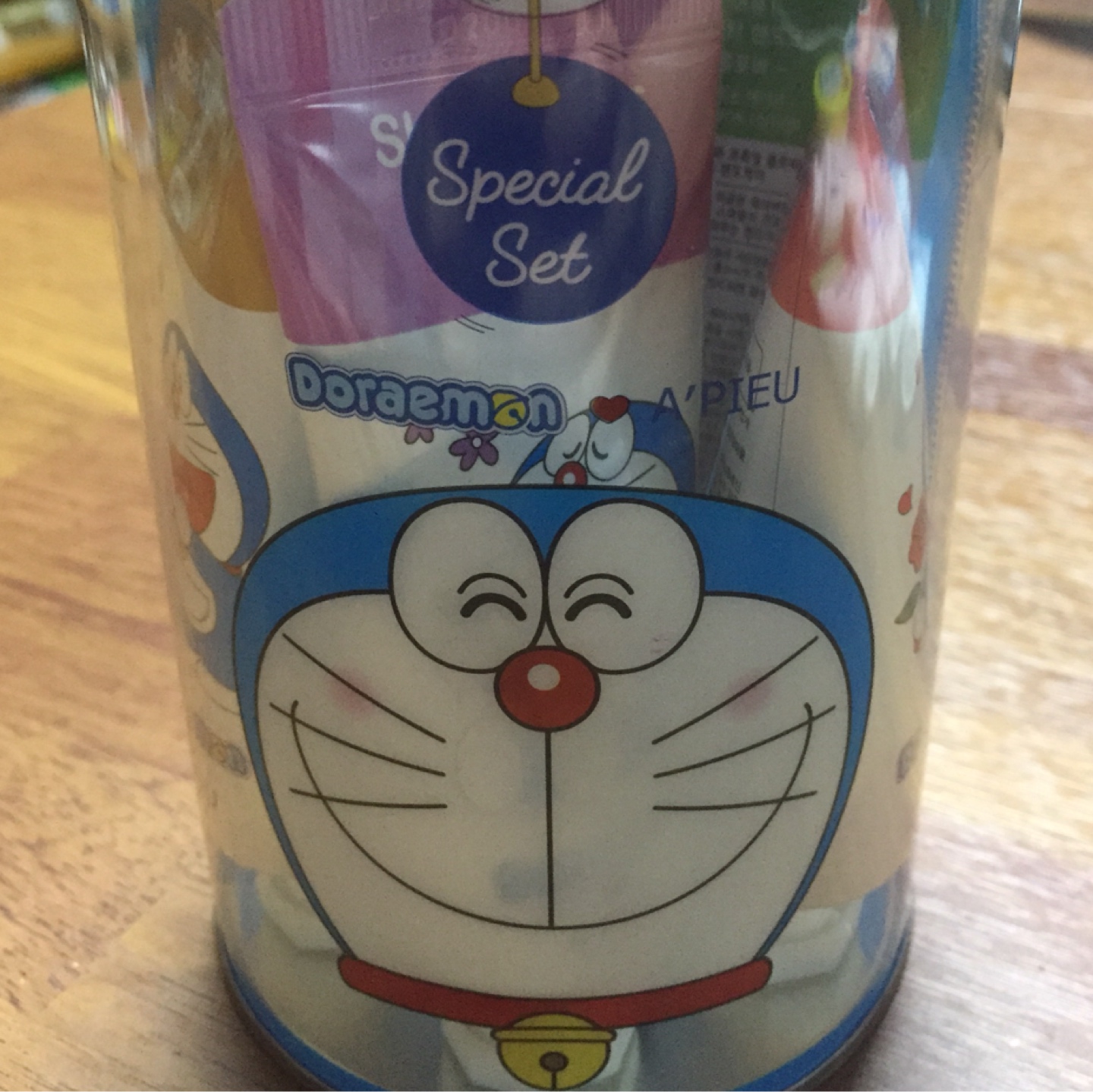 도라에몽&어퓨 콜라보