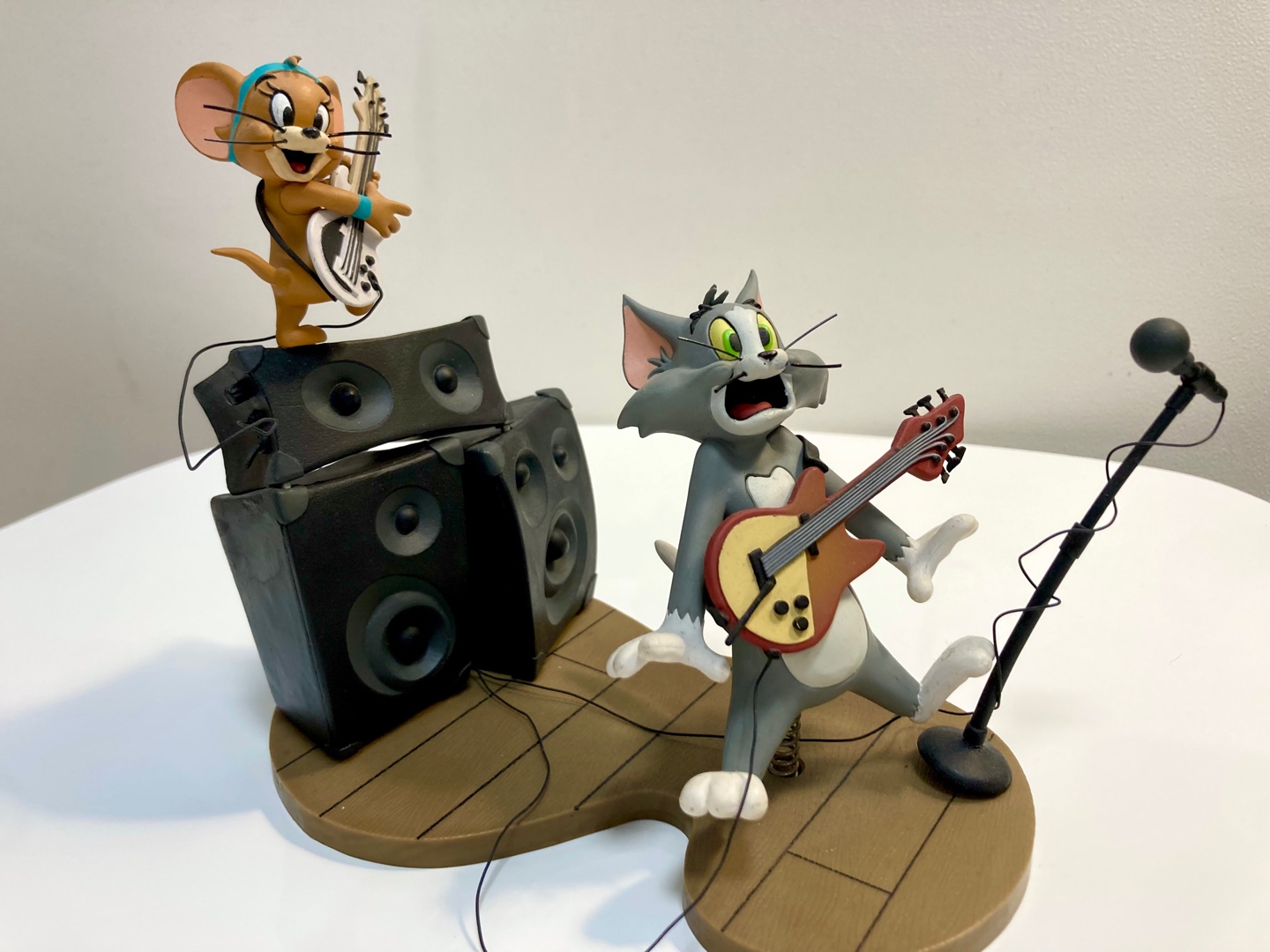 Mcfarlane 톰과 제리 락앤롤