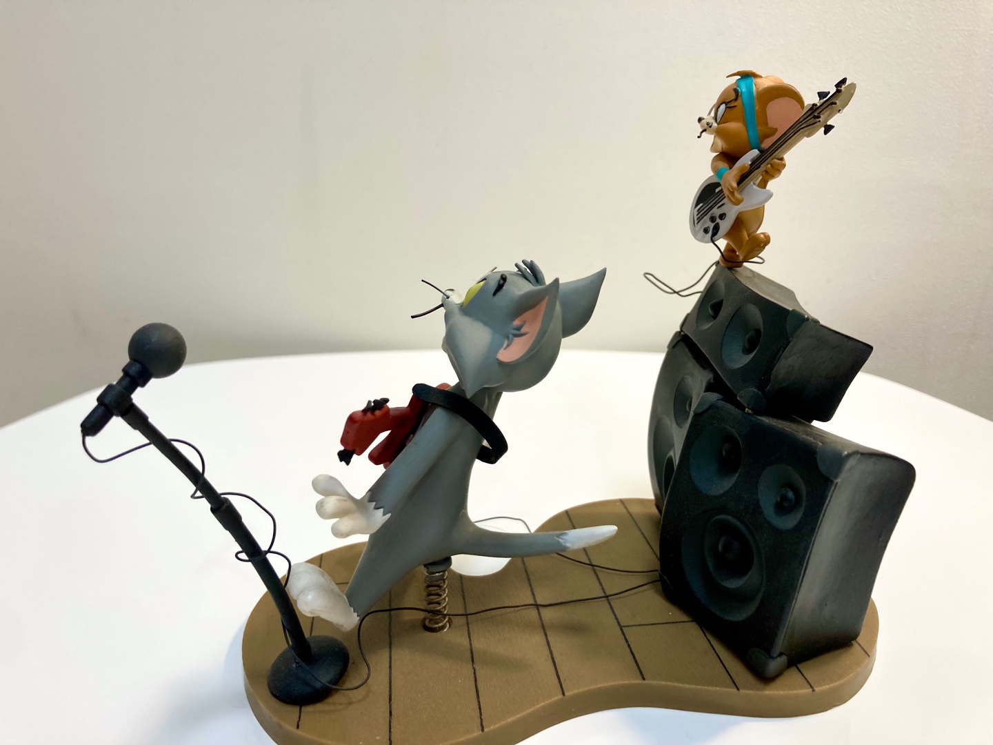 Mcfarlane 톰과 제리 락앤롤
