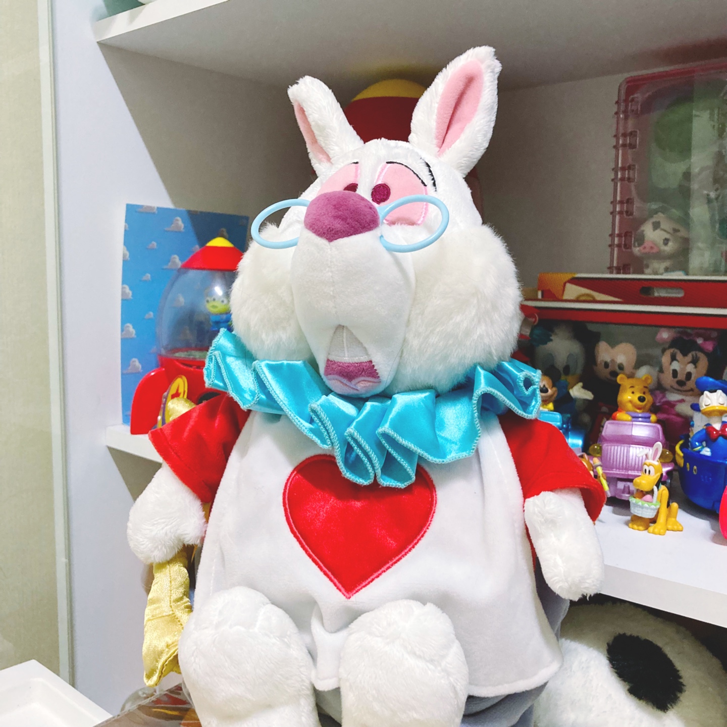 이상한나라의 앨리스
시계토끼🐰🕰