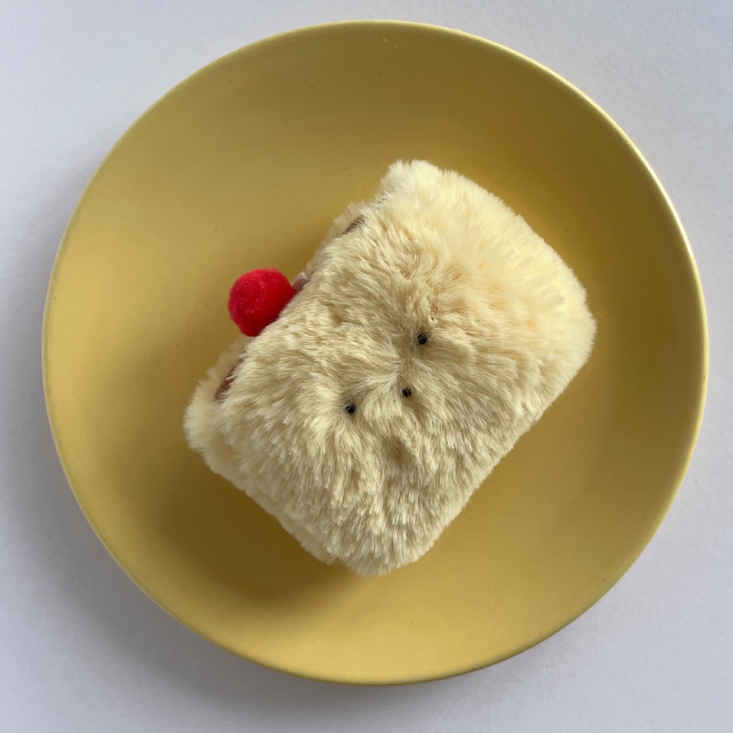••🍮