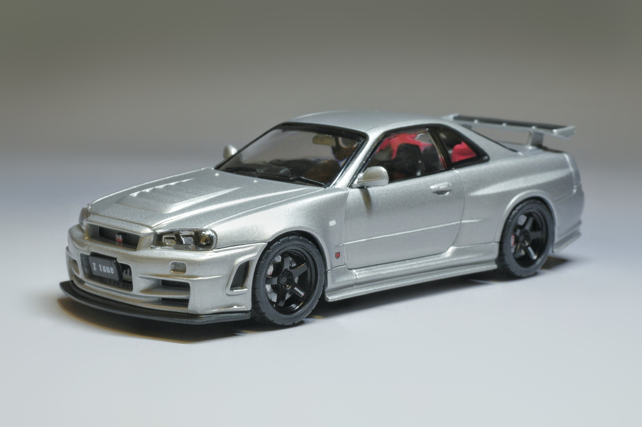 1/43 EBBRO NISMO R34 GT-R Z-TUNE