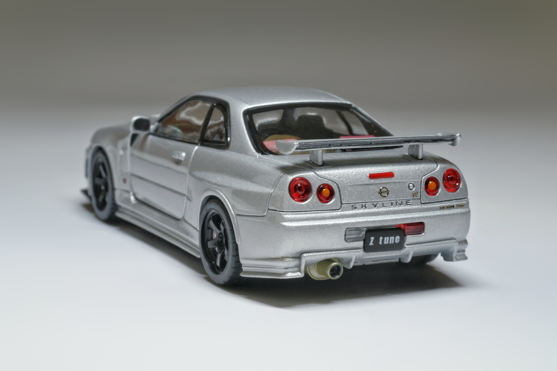 1/43 EBBRO NISMO R34 GT-R Z-TUNE