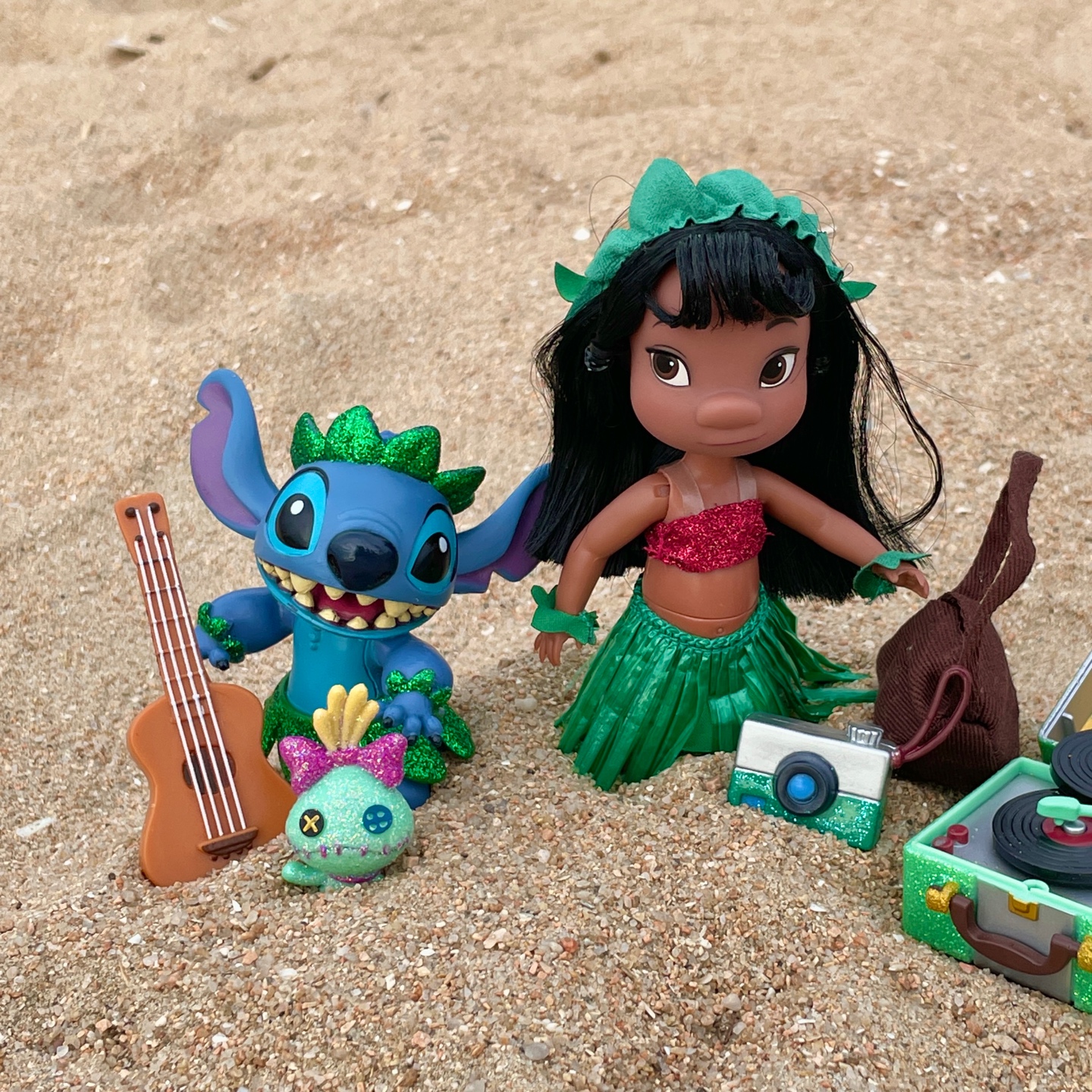 🏖릴로와 스티치가 함께하면,
하와이가 아니더라도 행복해🏖