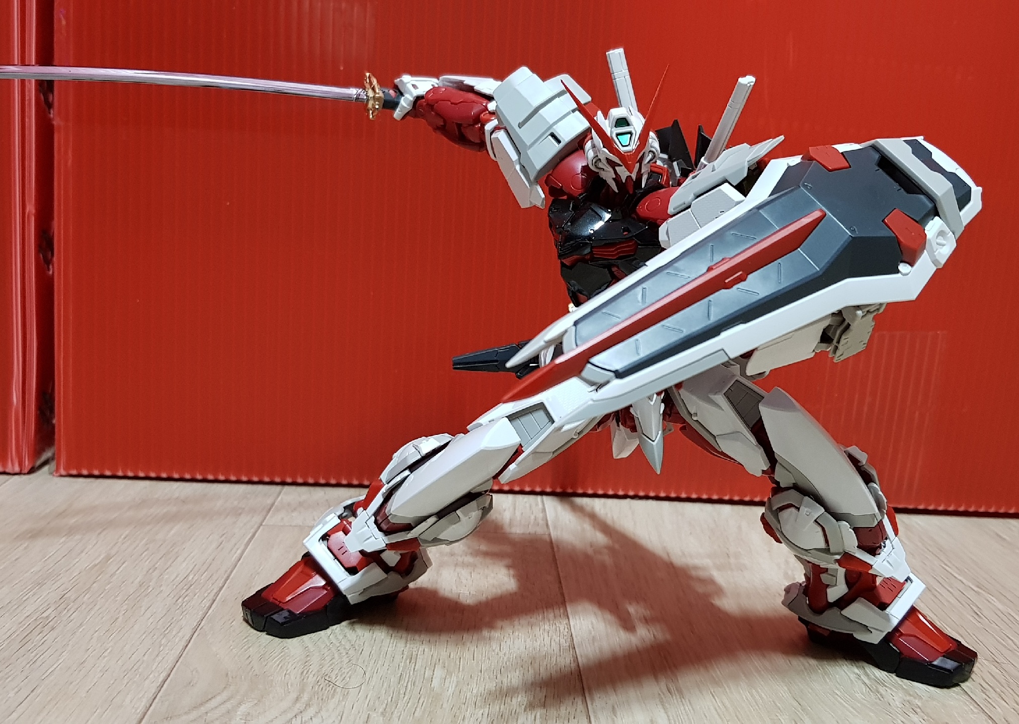 Hi-Resolution Astray Red Frame