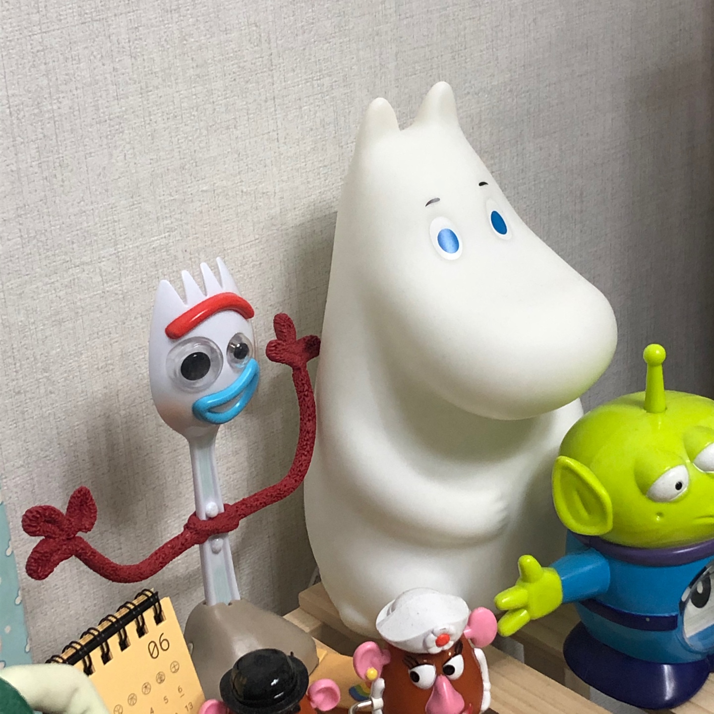침대 옆 뽀짝이들 ✨ 